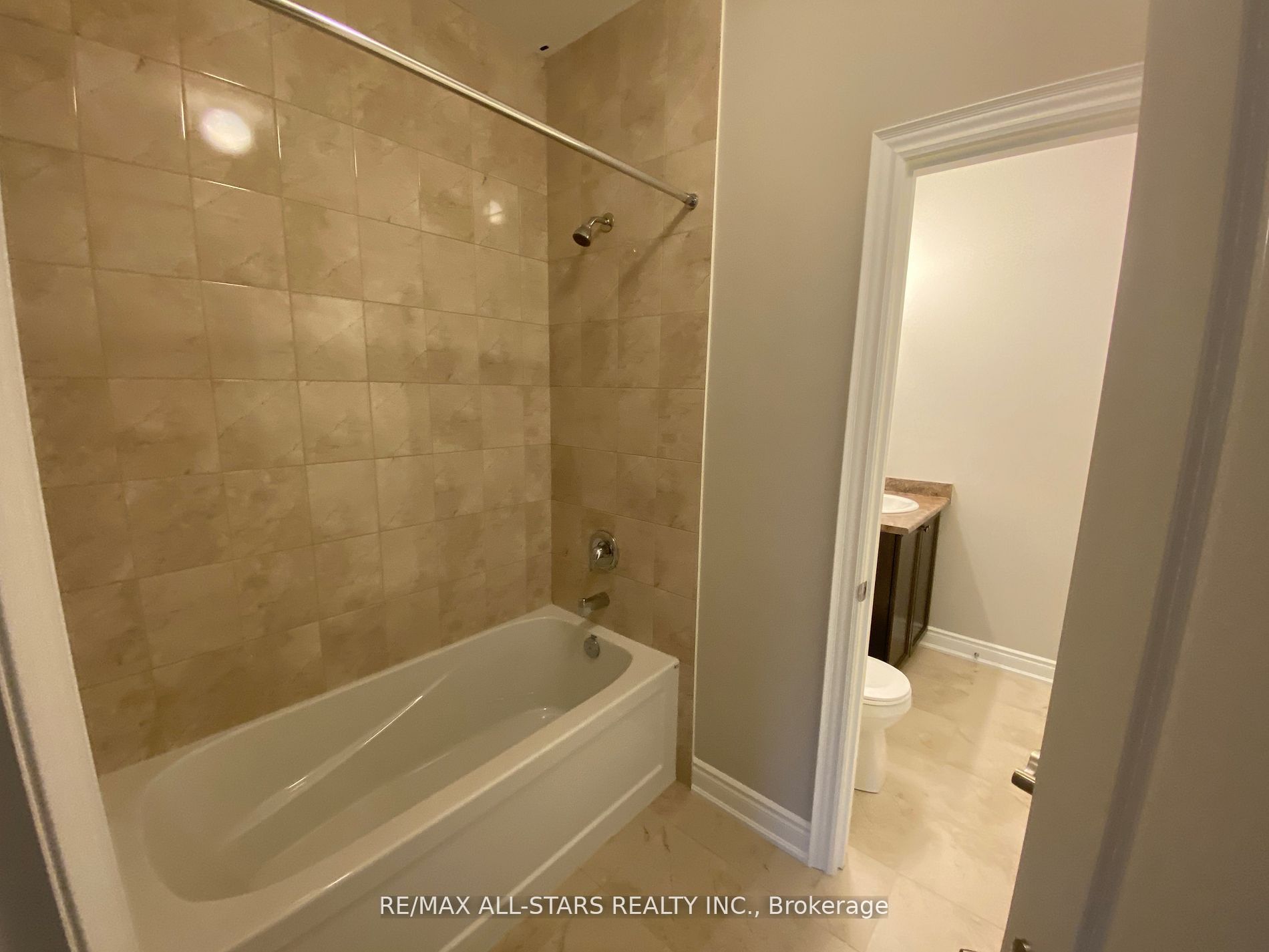 38 Shelson Place Property Photo 11