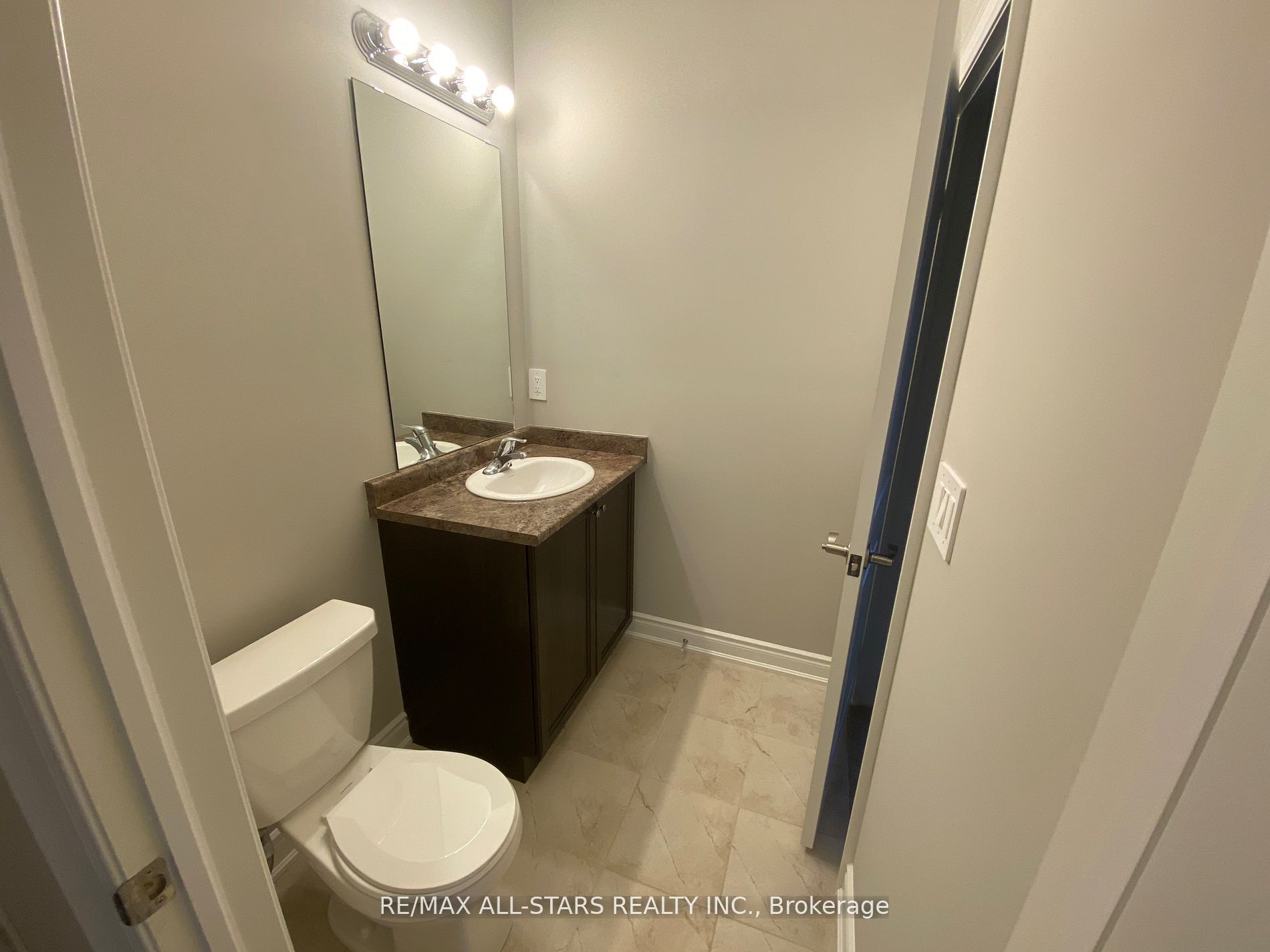 38 Shelson Place Property Photo 12