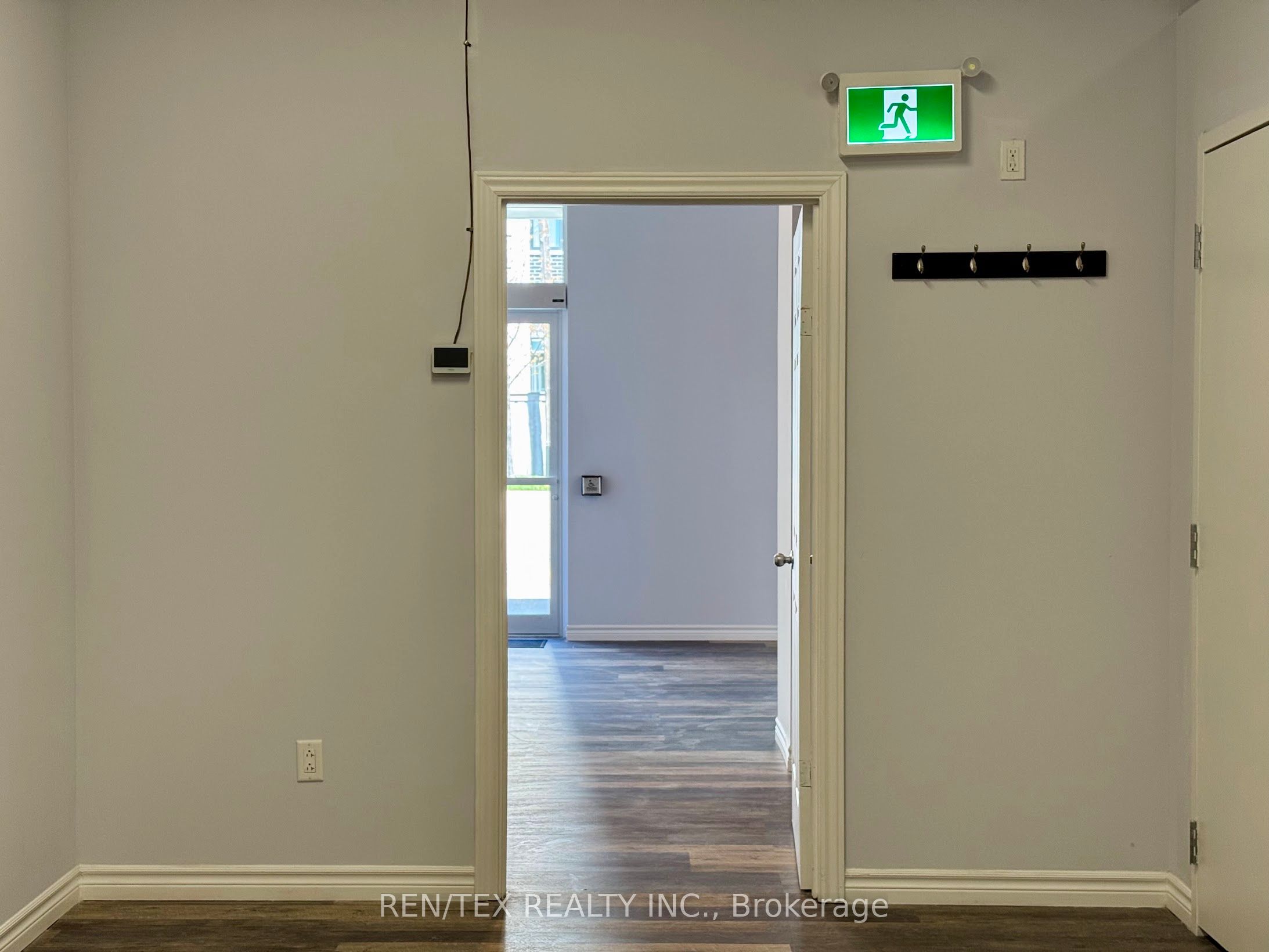 155 Mostar Street 11 Property Photo 19
