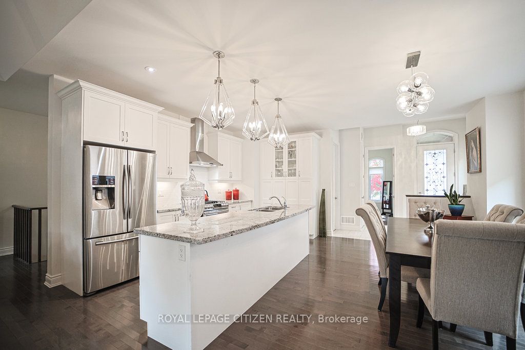 19 Westmount Drive Property Photo 9