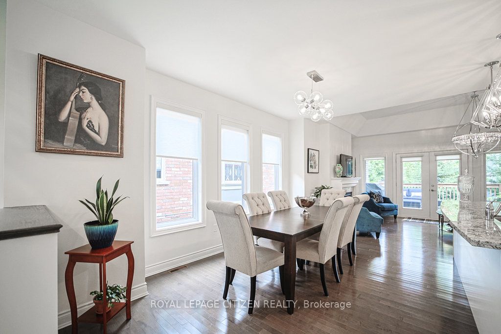 19 Westmount Drive Property Photo 15
