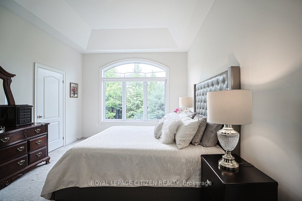 19 Westmount Drive Property Photo 22