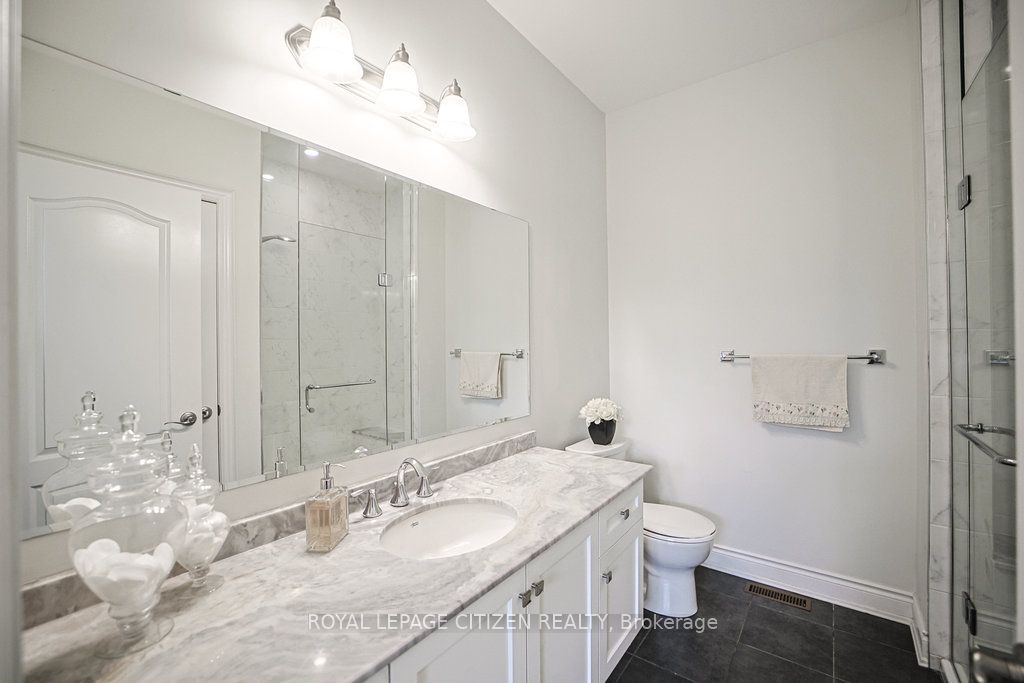 19 Westmount Drive Property Photo 23