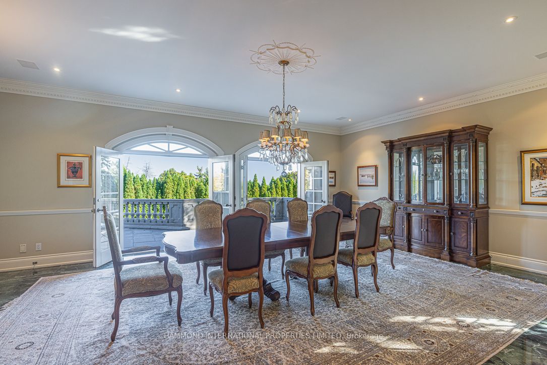 48 Old Park Lane Property Photo 17