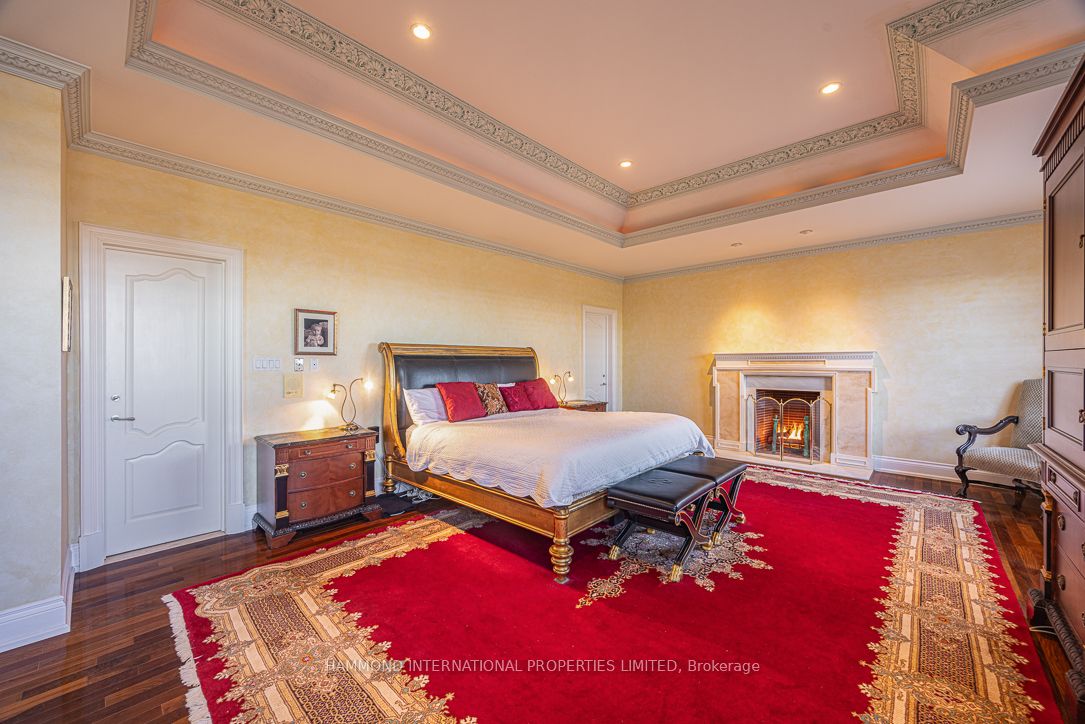 48 Old Park Lane Property Photo 31