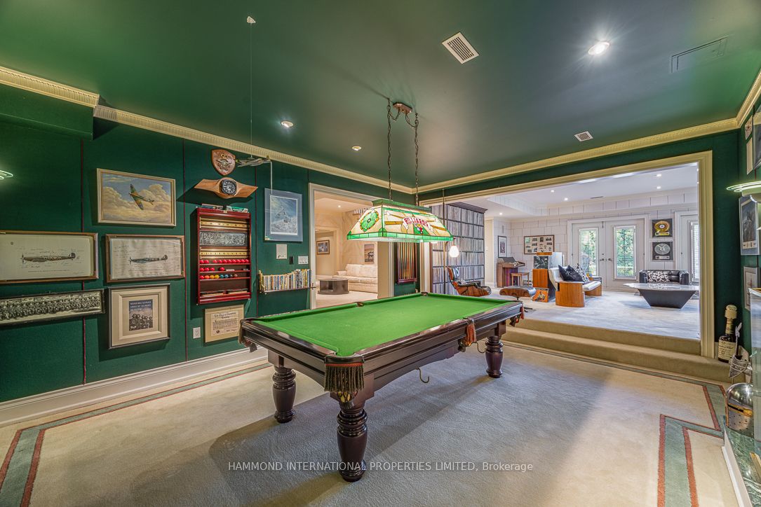 48 Old Park Lane Property Photo 39