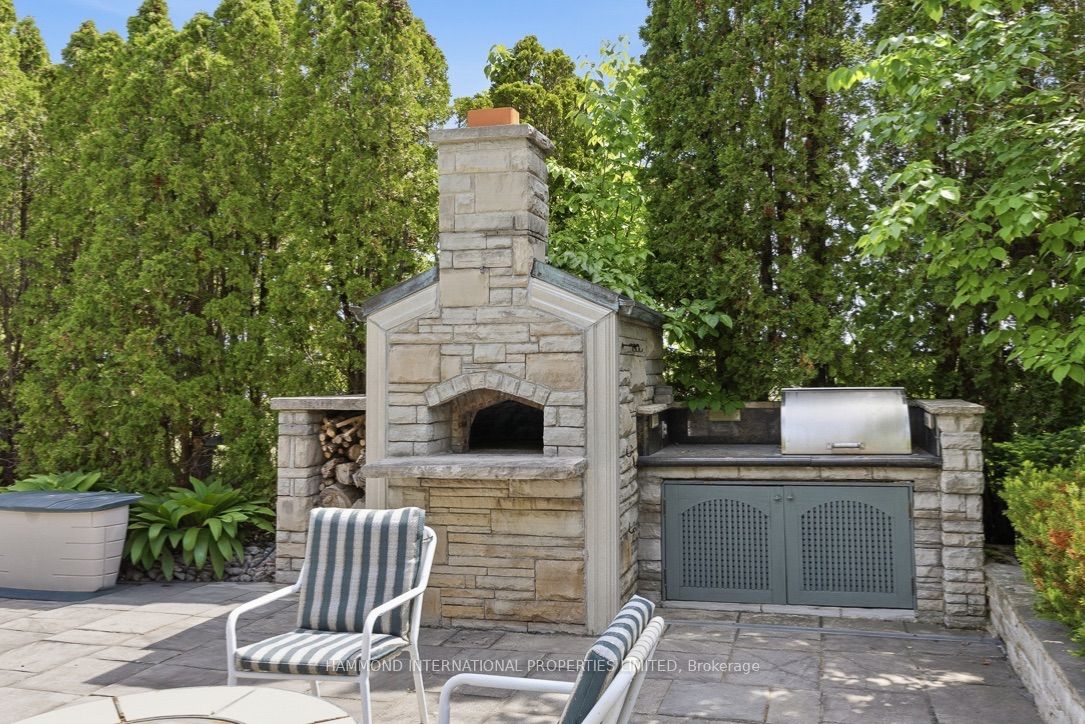 48 Old Park Lane Property Photo 48