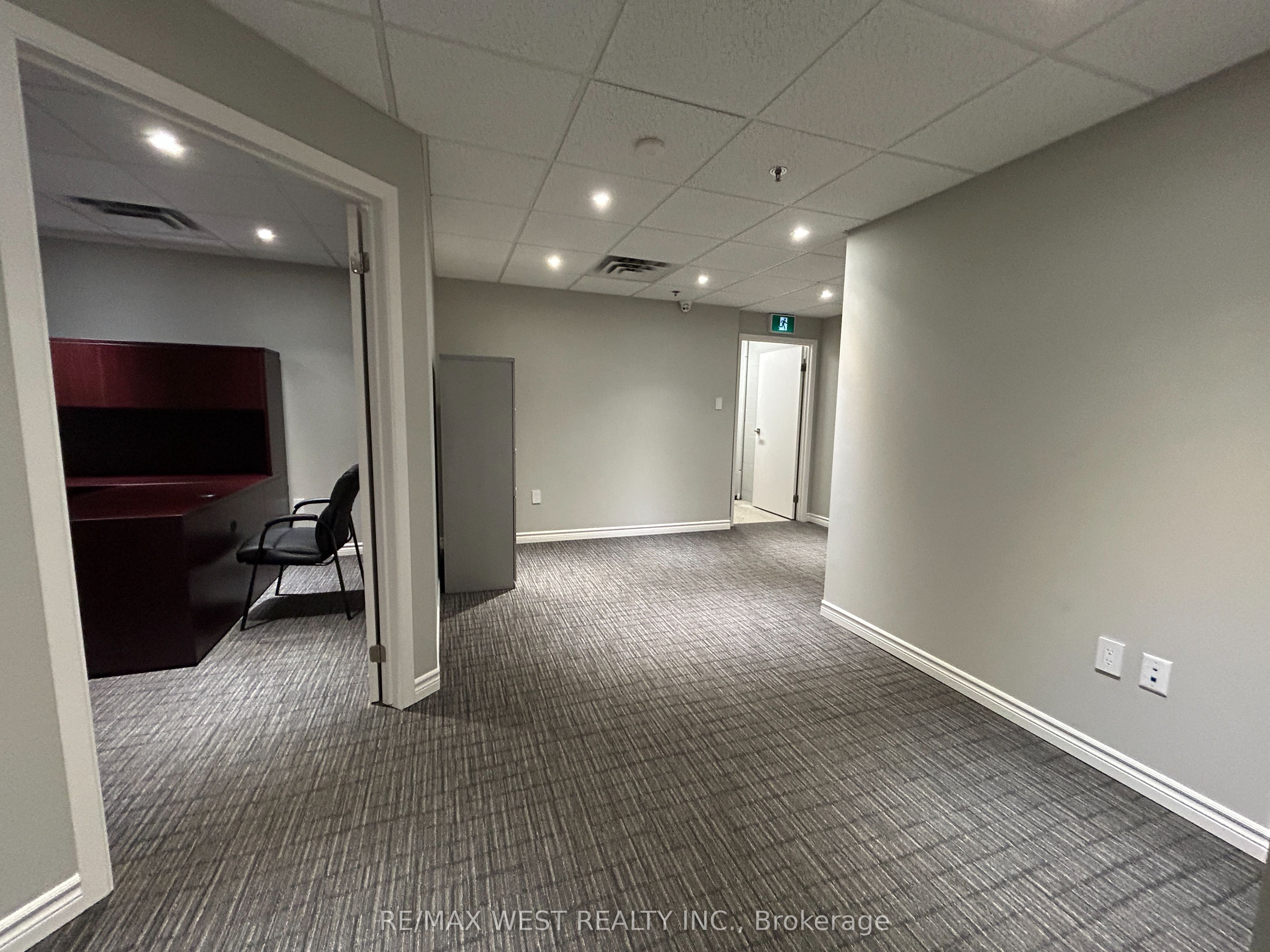 176 Rivermede Road 3 Property Photo 6