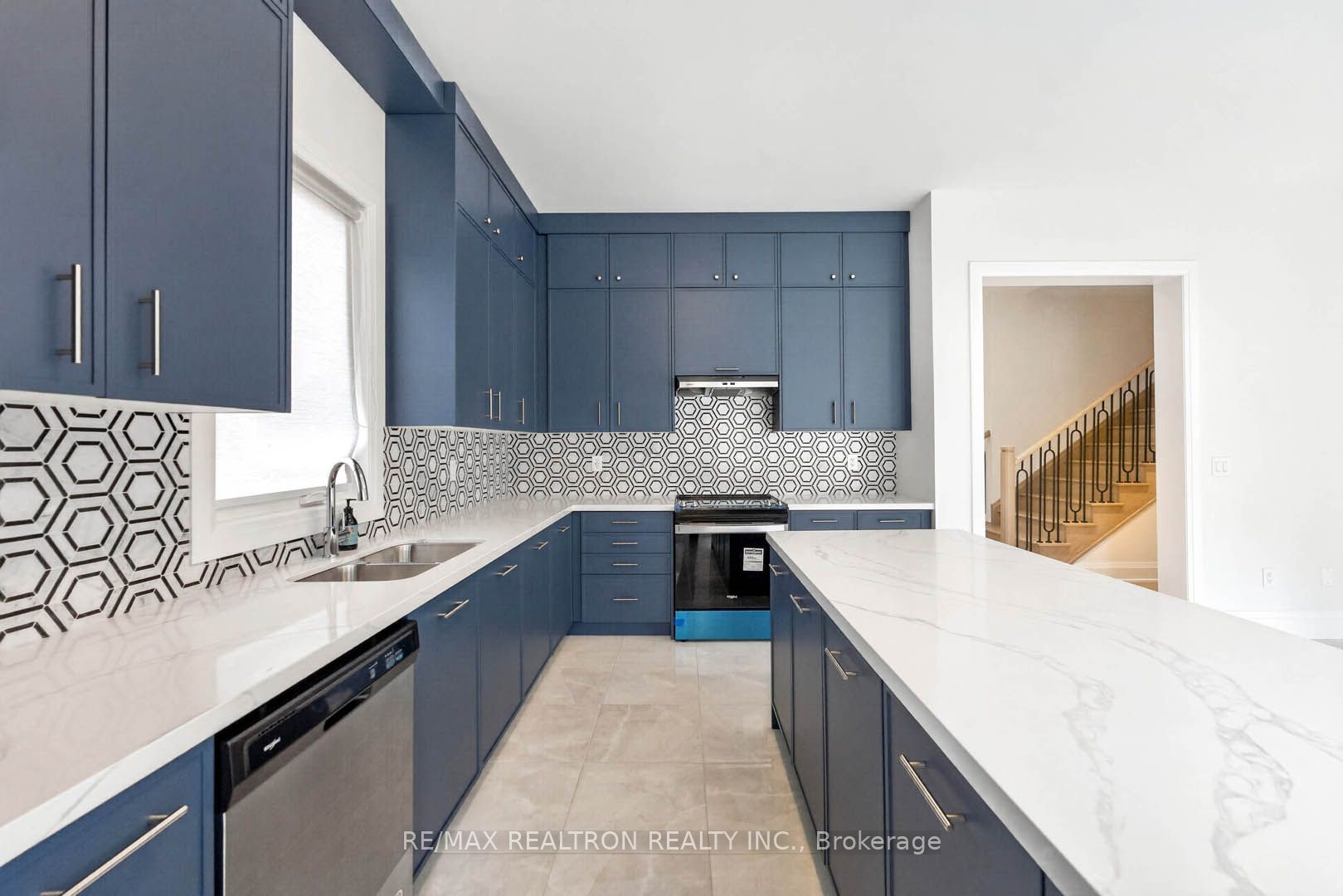 28 Tipp Drive Property Photo 16