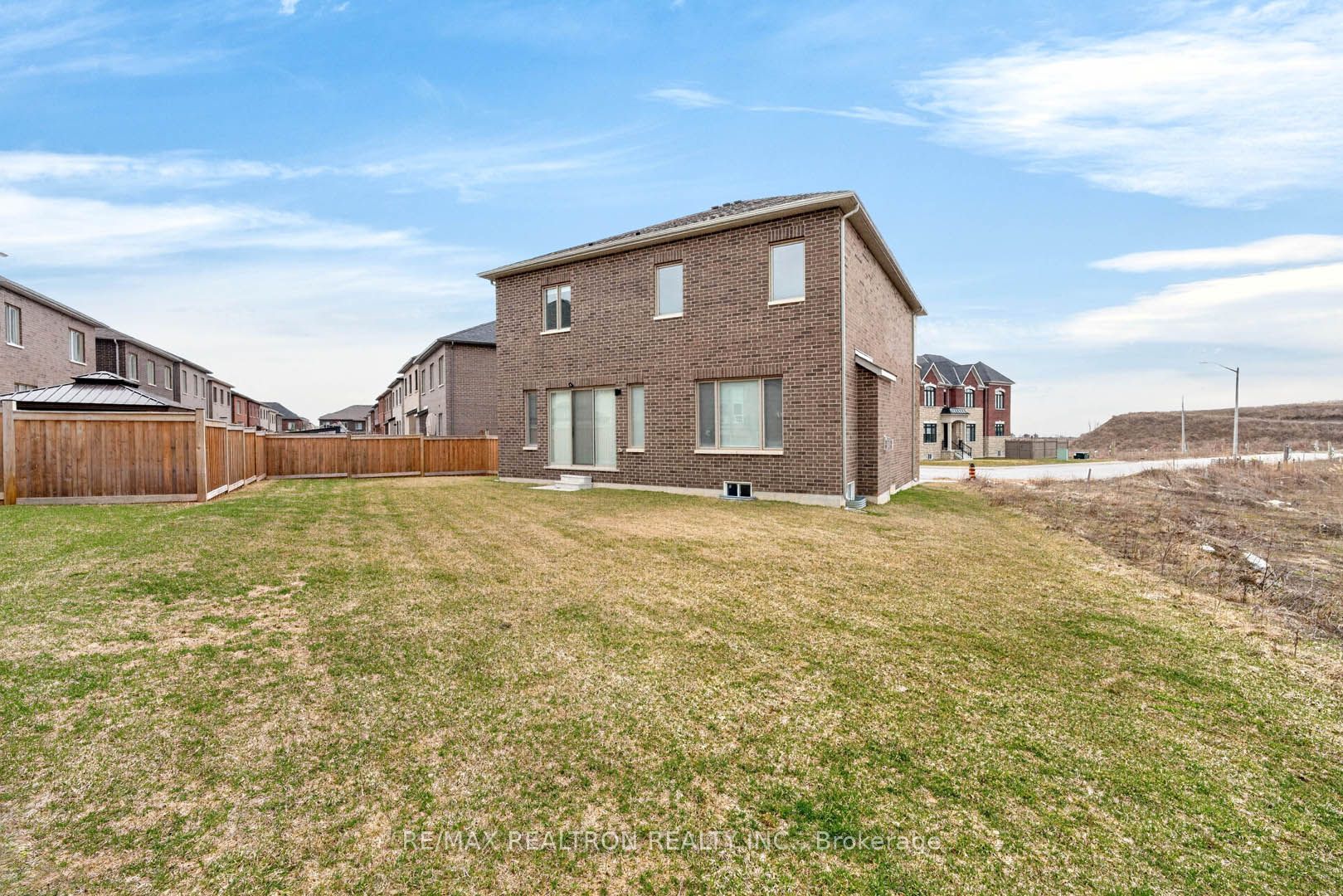 28 Tipp Drive Property Photo 48