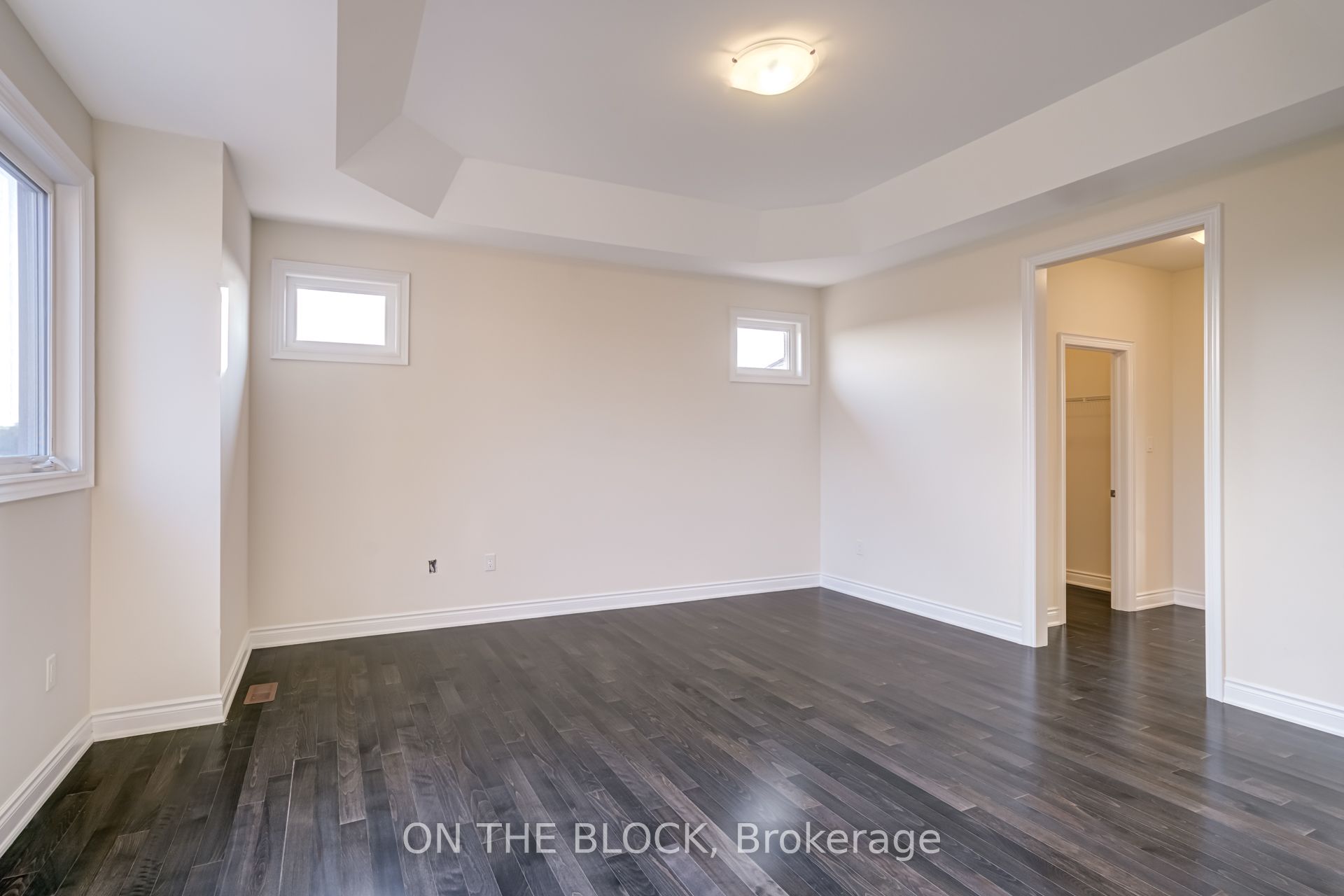 24 Whitewood Drive Property Photo 10