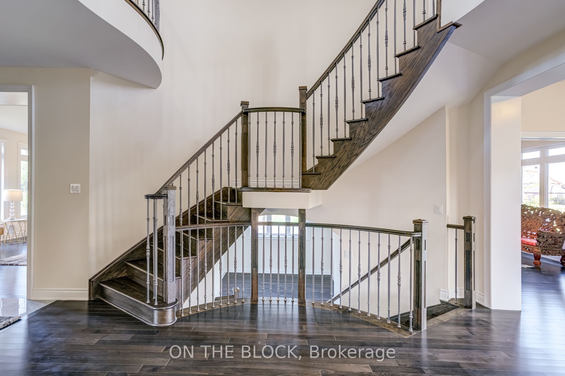 24 Whitewood Drive Property Photo 17
