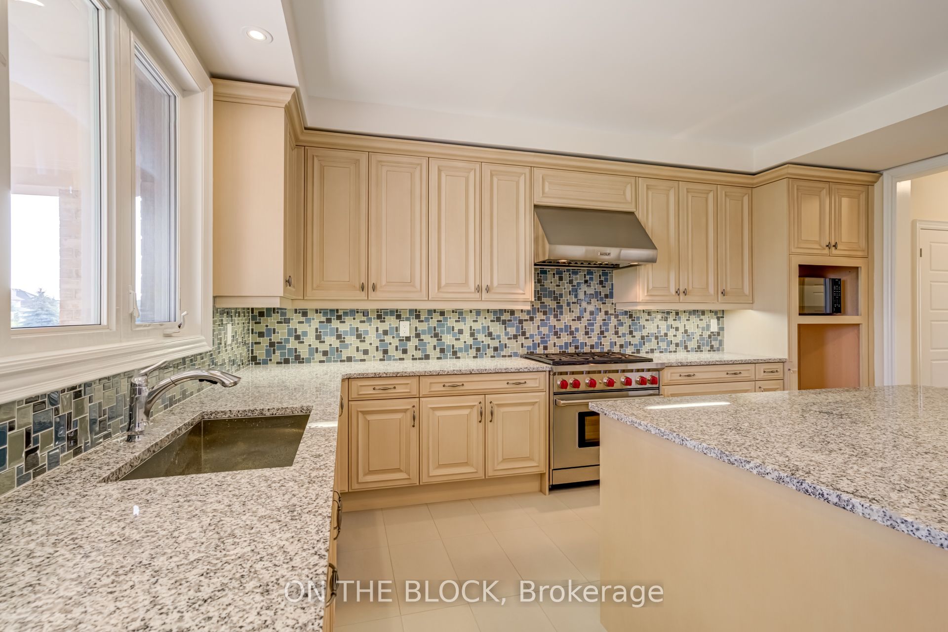 24 Whitewood Drive Property Photo 27