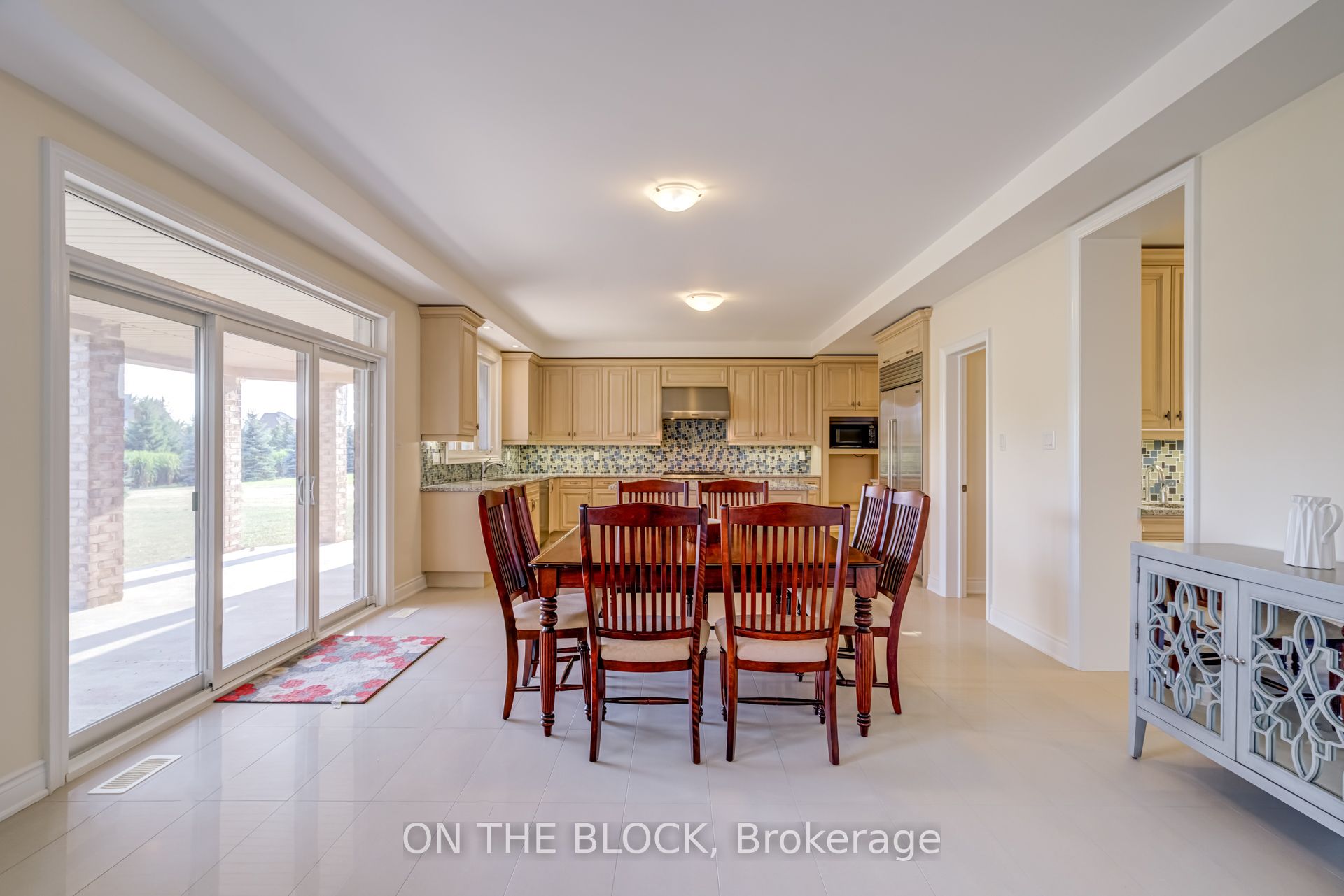 24 Whitewood Drive Property Photo 28