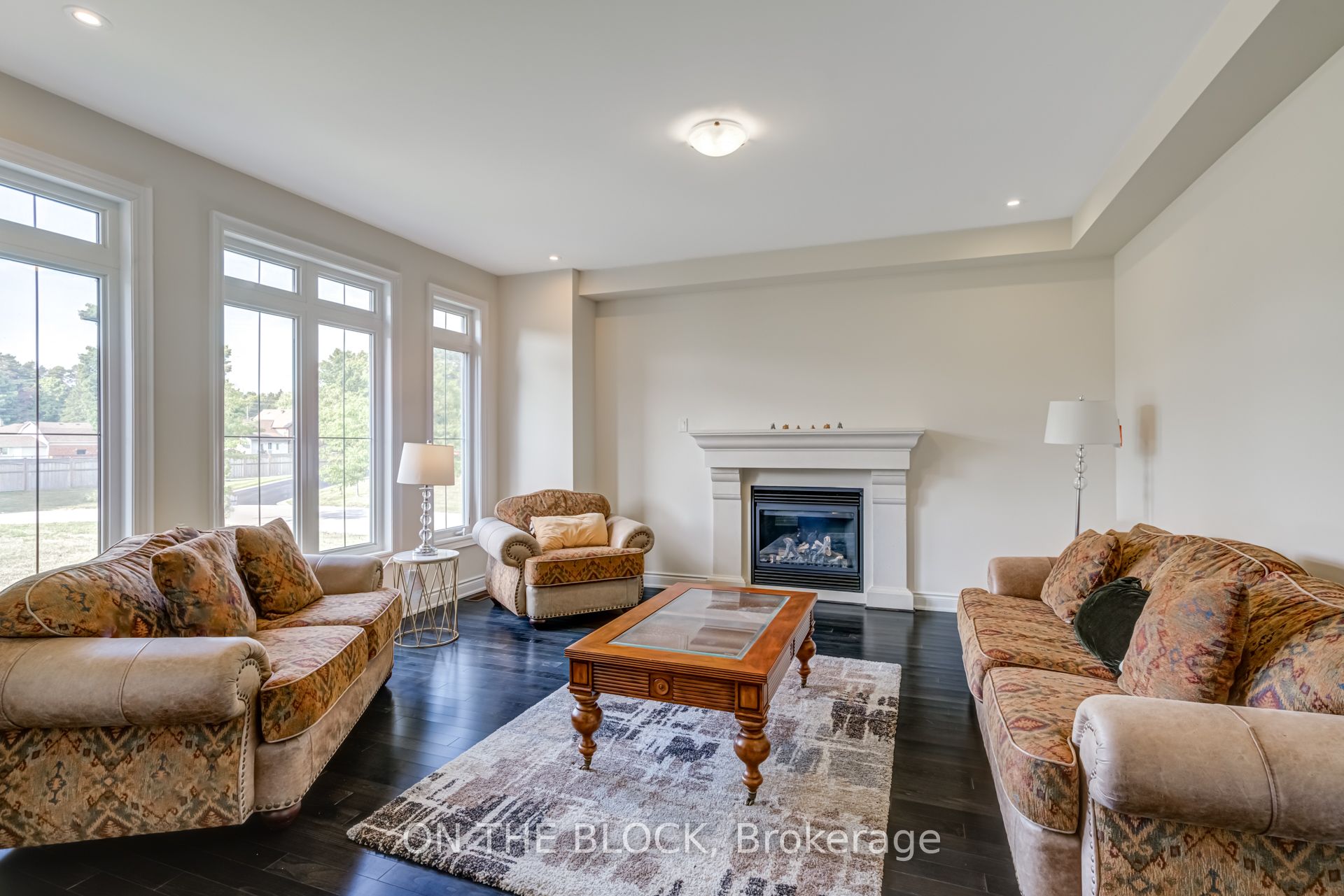 24 Whitewood Drive Property Photo 39