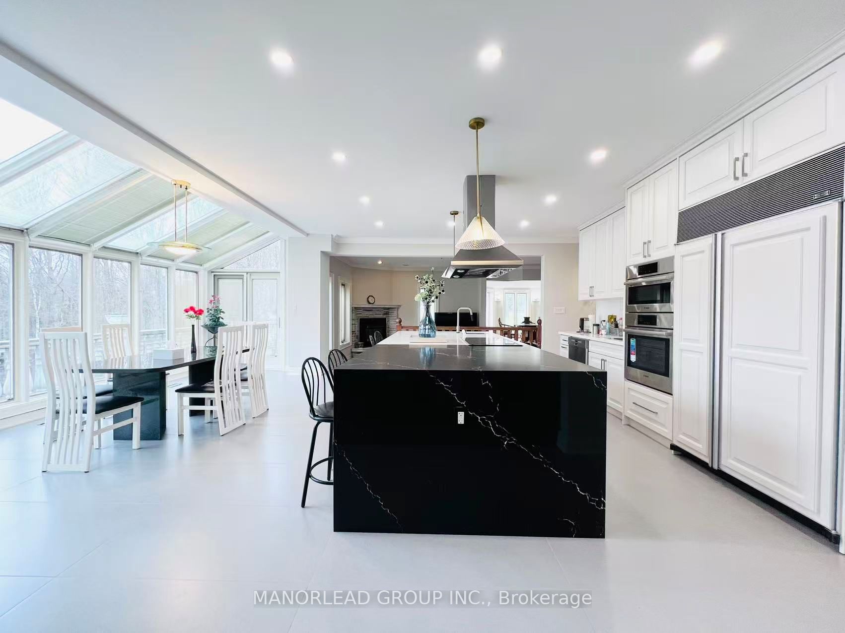270 Greenbrooke Drive Property Photo 6
