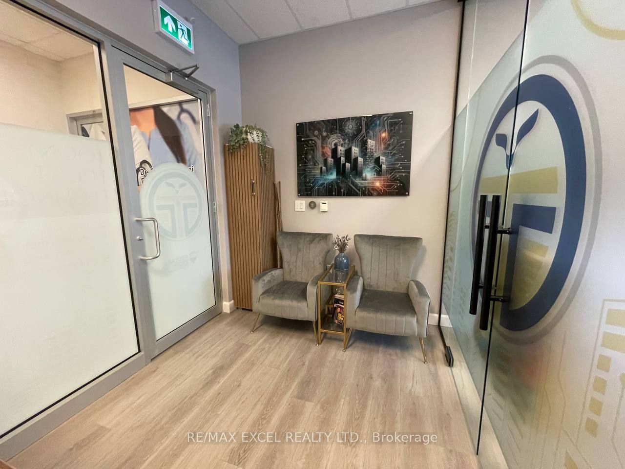 7163 Yonge Street 202 Property Photo 8