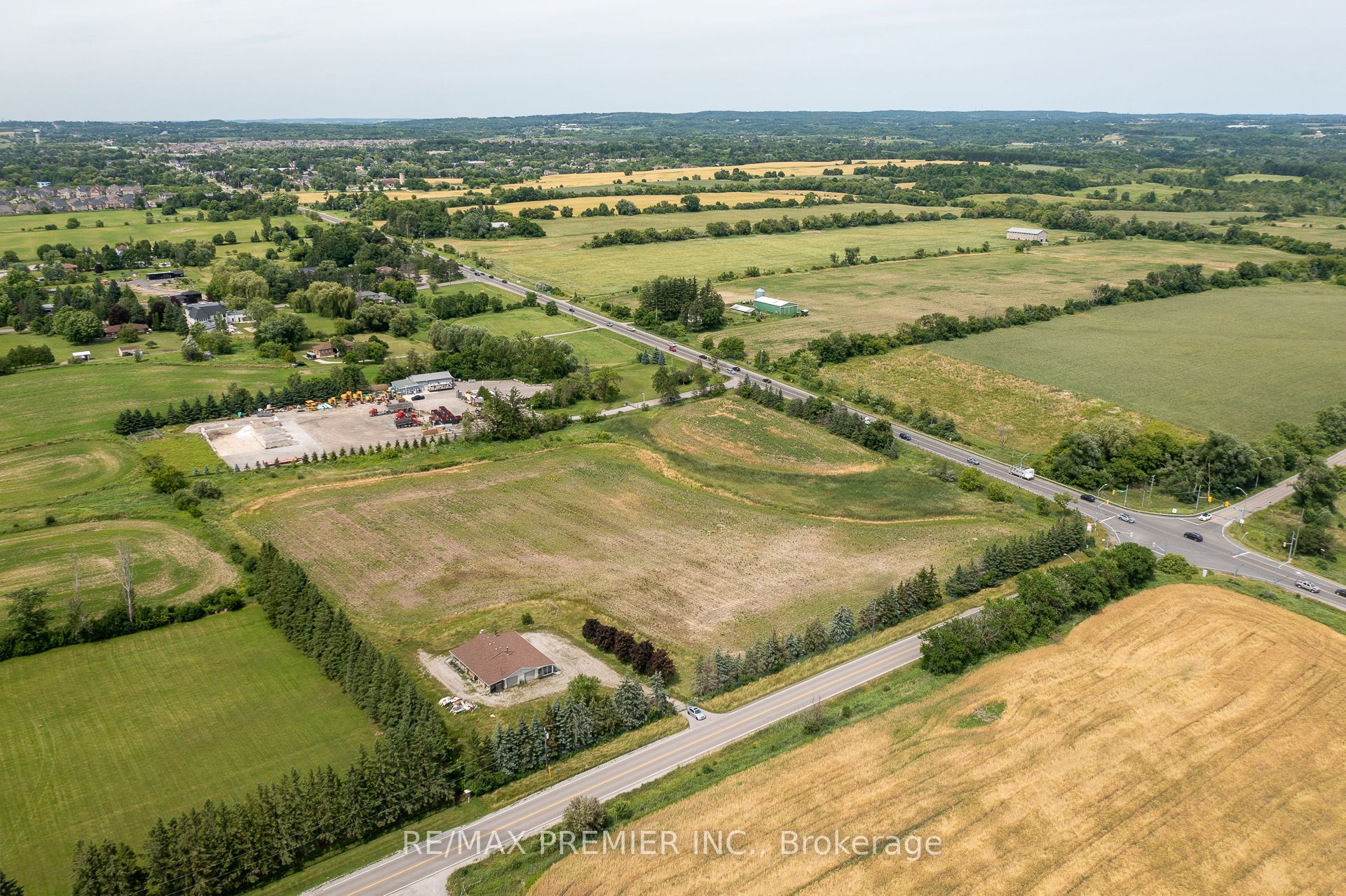 6080 King Vaughan Road Property Photo 1