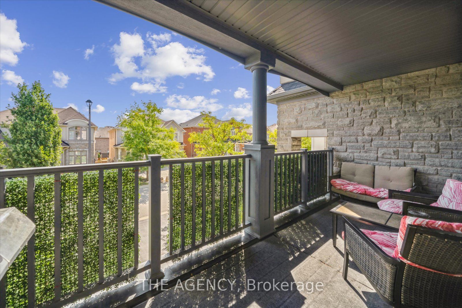32 Timna Crescent Property Photo 7