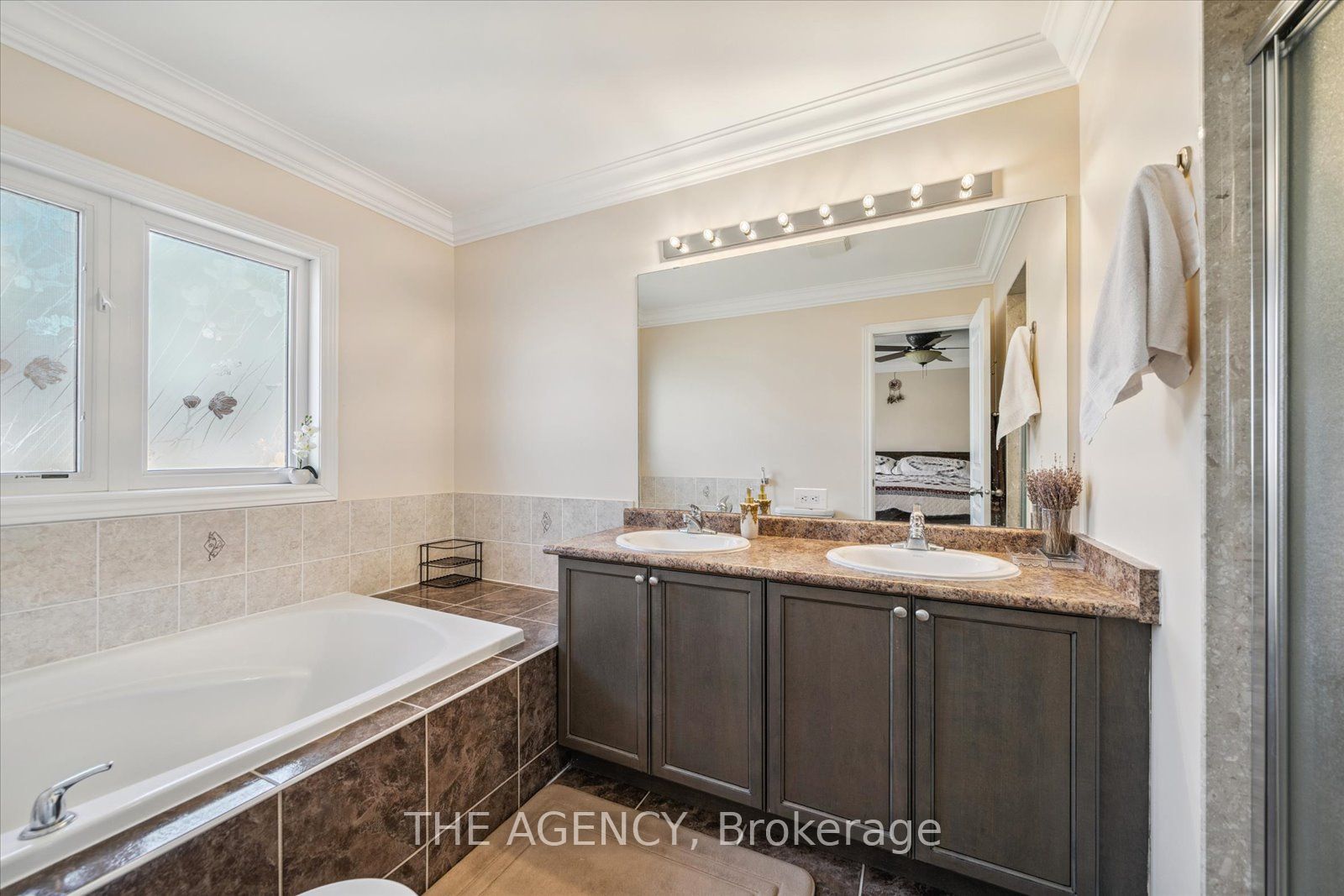 32 Timna Crescent Property Photo 17