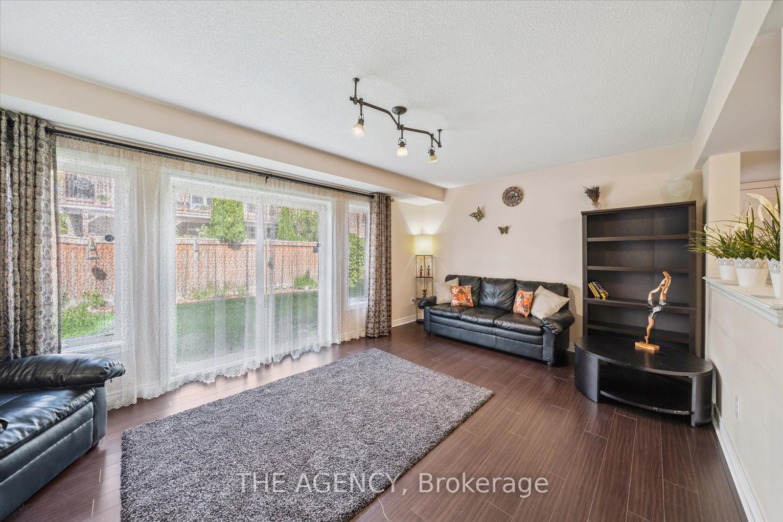 32 Timna Crescent Property Photo 26