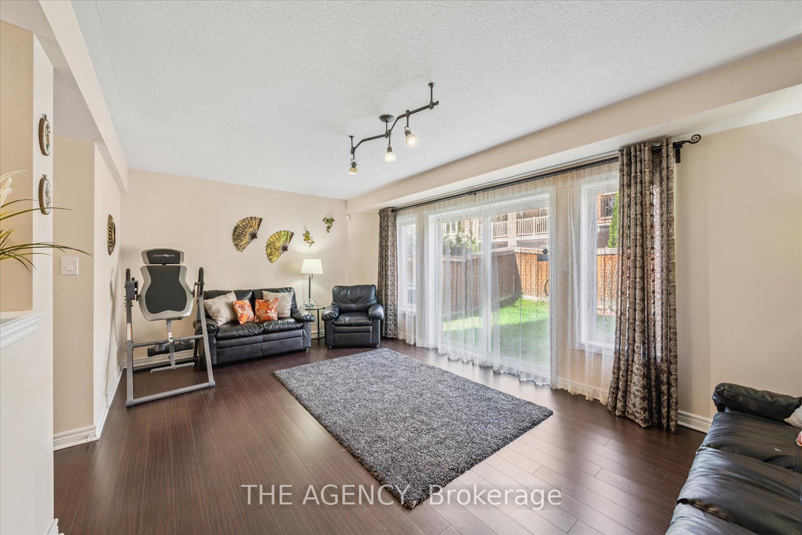 32 Timna Crescent Property Photo 27