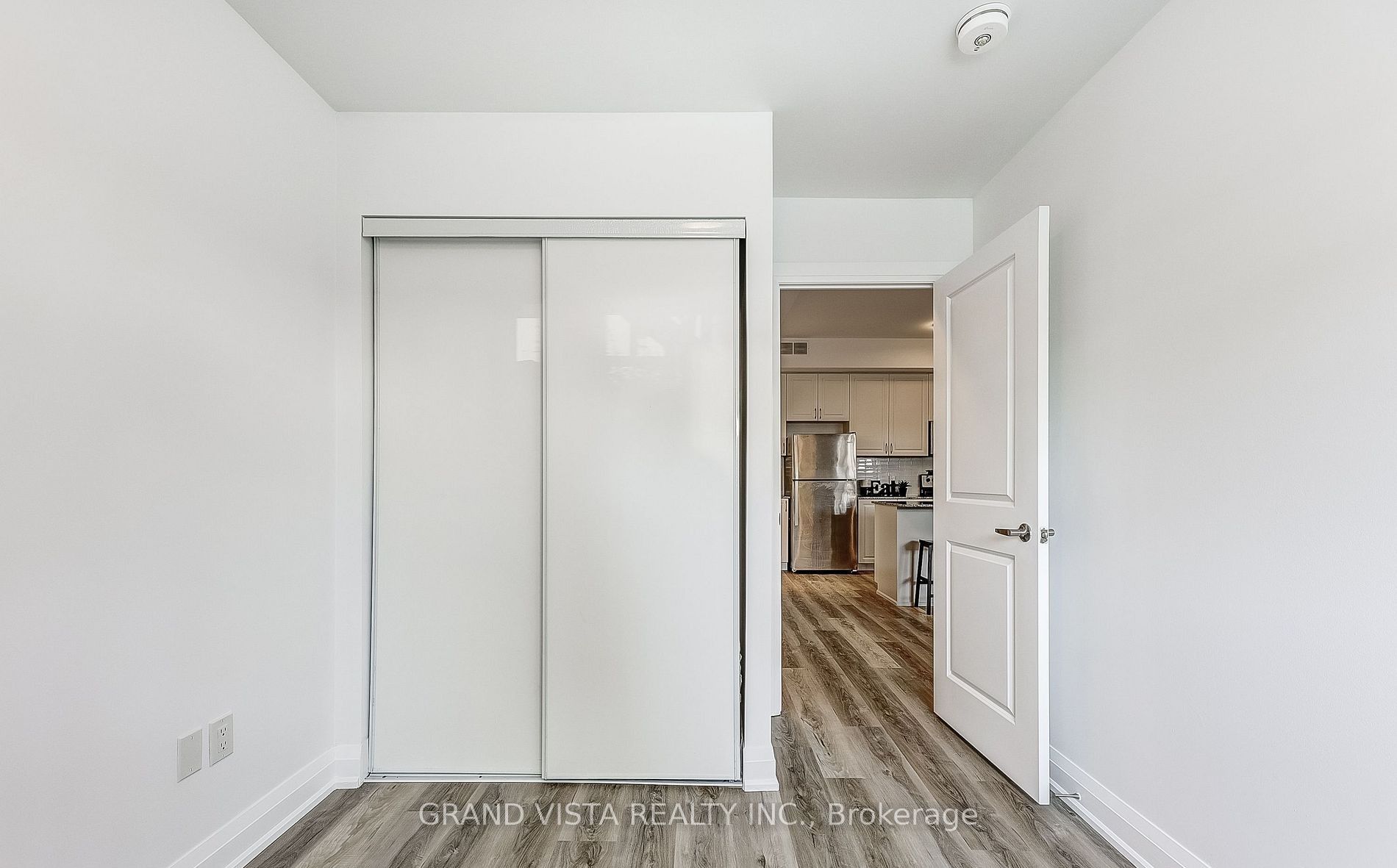 5279 Highway 7 B602 Property Photo 20