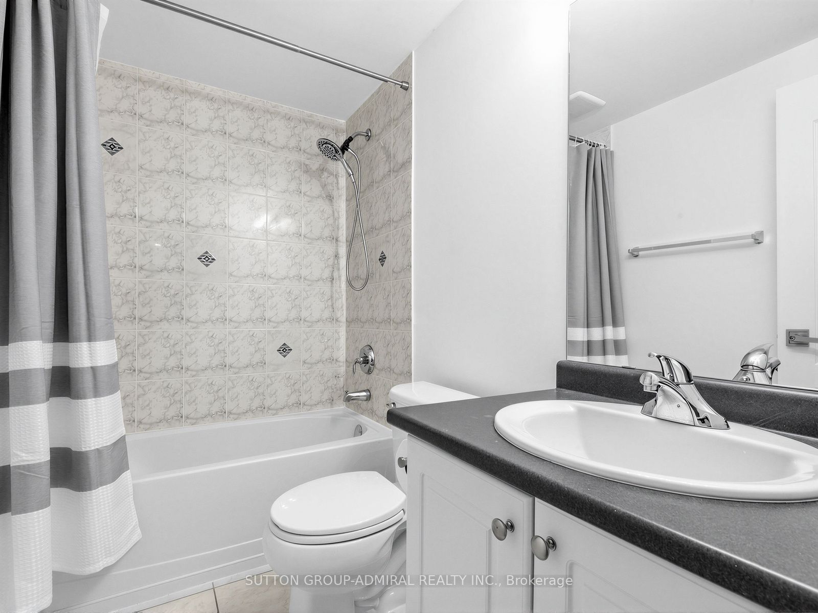 96 Mount Crescent Property Photo 40