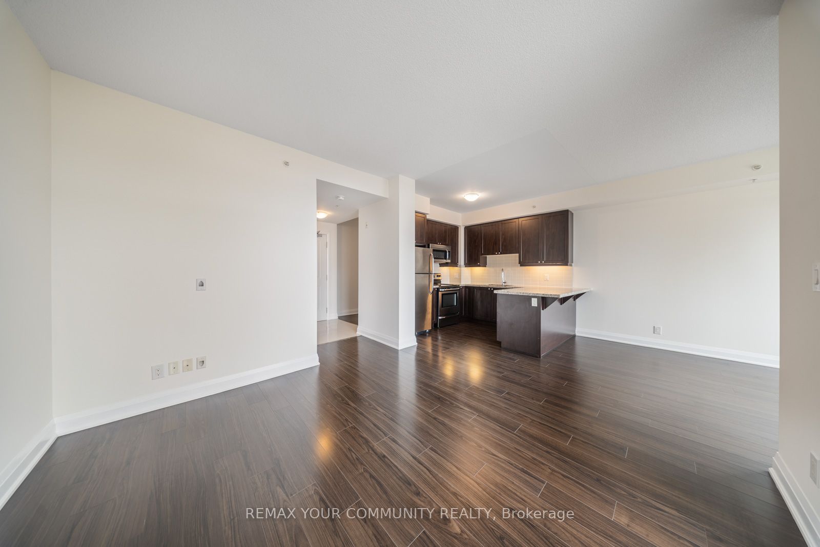 24 Woodstream Boulevard 315 Property Photo 15