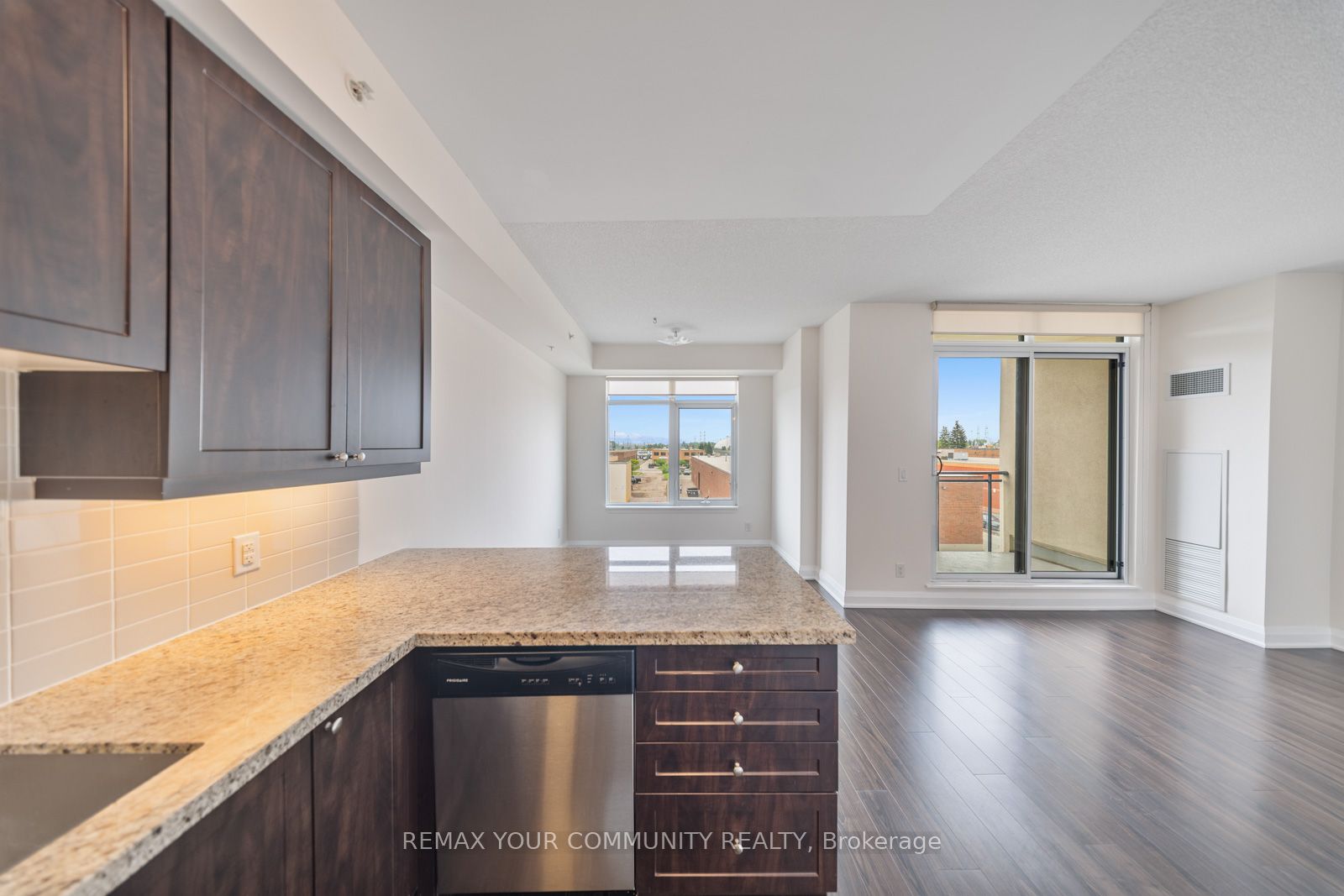 24 Woodstream Boulevard 315 Property Photo 20
