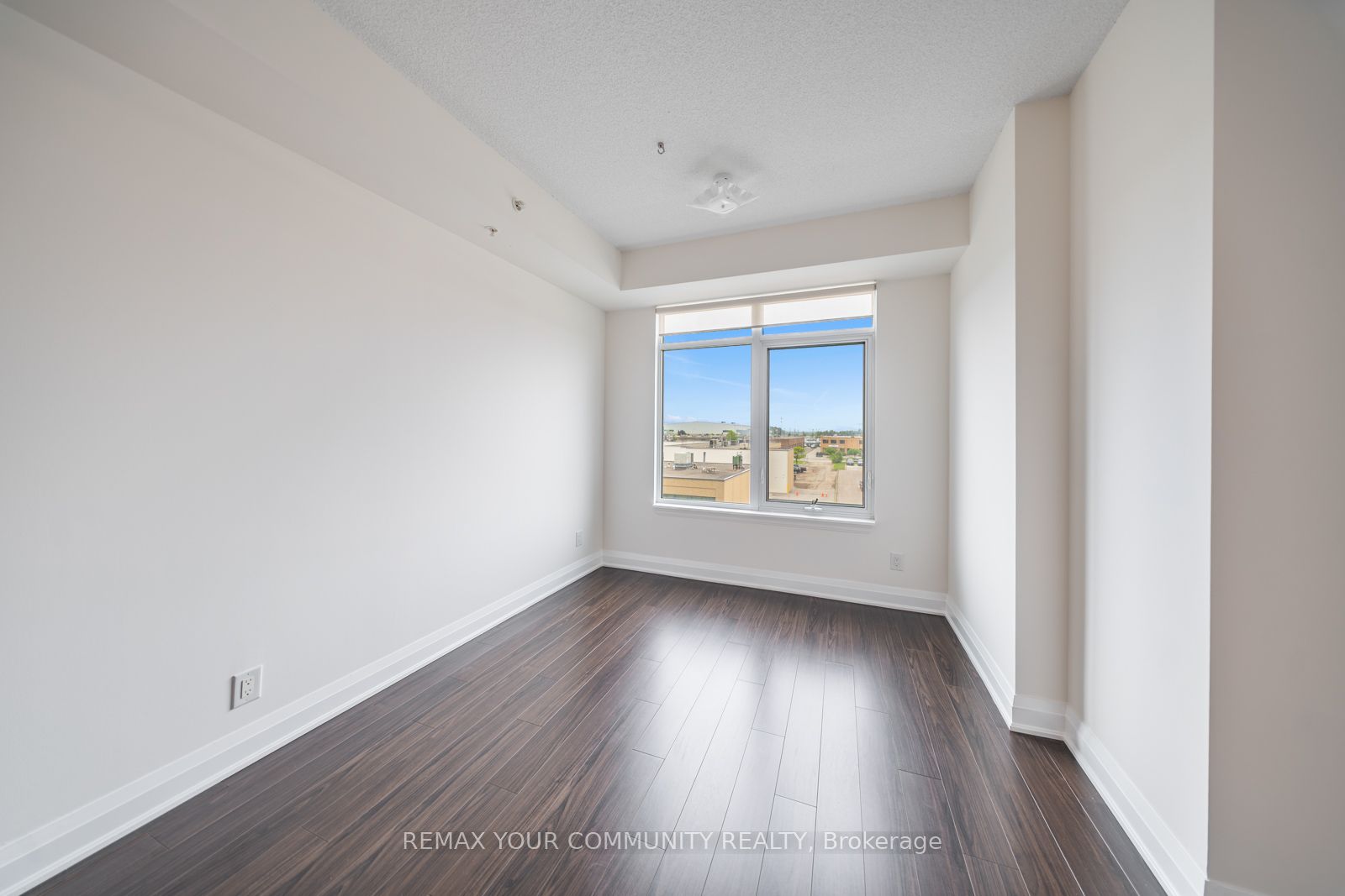 24 Woodstream Boulevard 315 Property Photo 22
