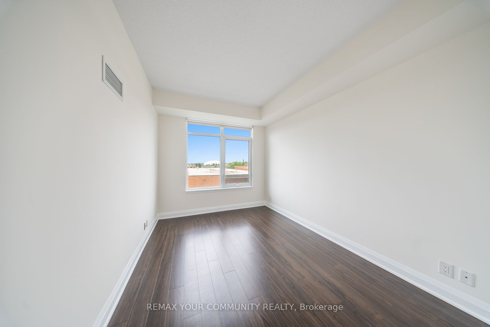 24 Woodstream Boulevard 315 Property Photo 27