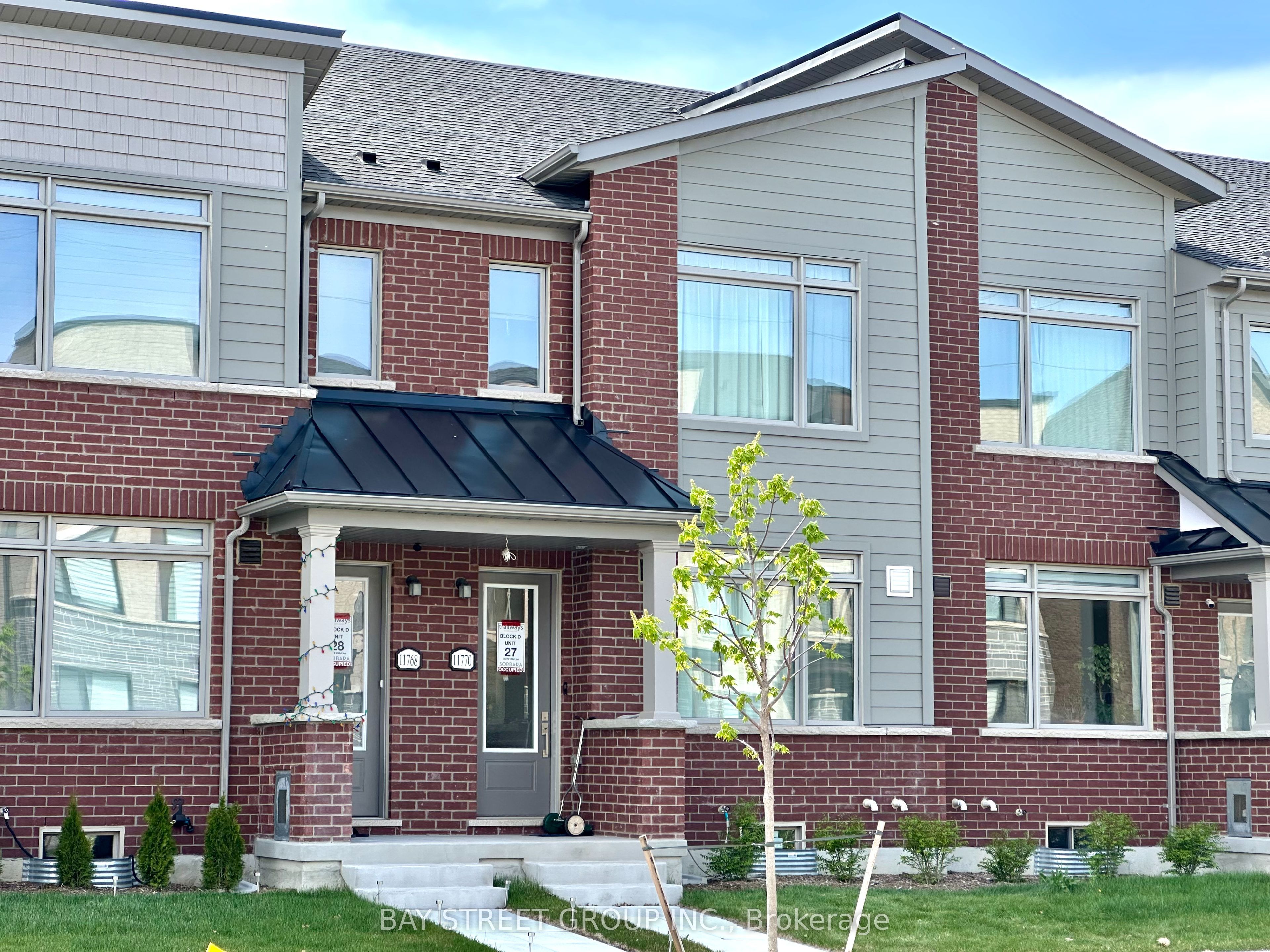 11770 10th Line Property Photo 1