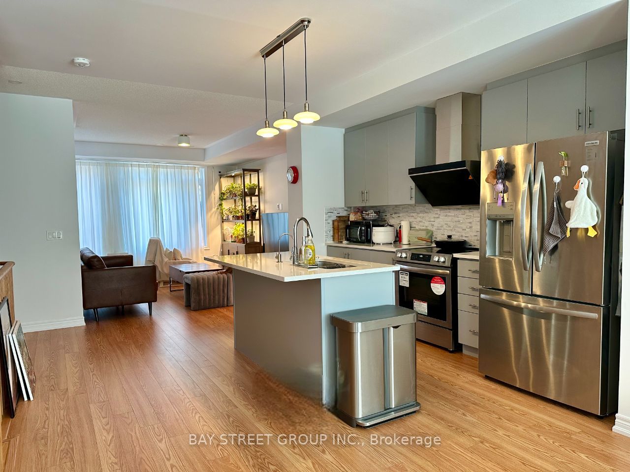11770 10th Line Property Photo 5