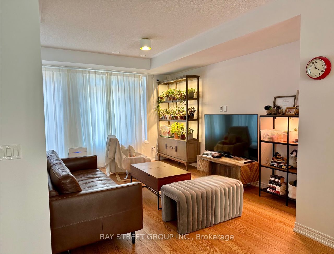 11770 10th Line Property Photo 8