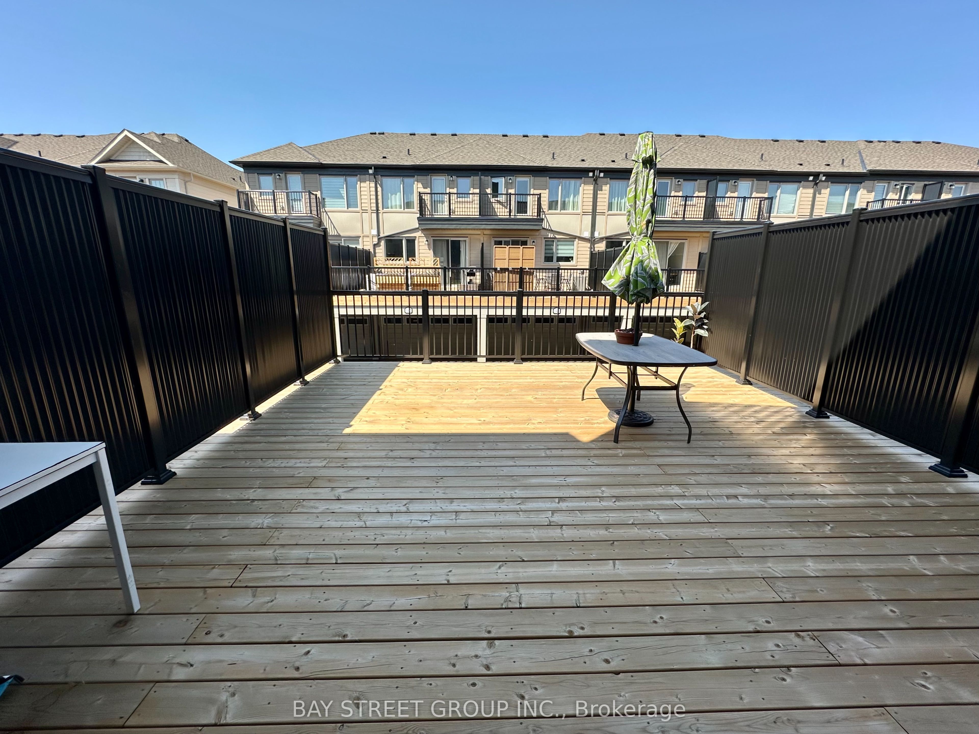 11770 10th Line Property Photo 10