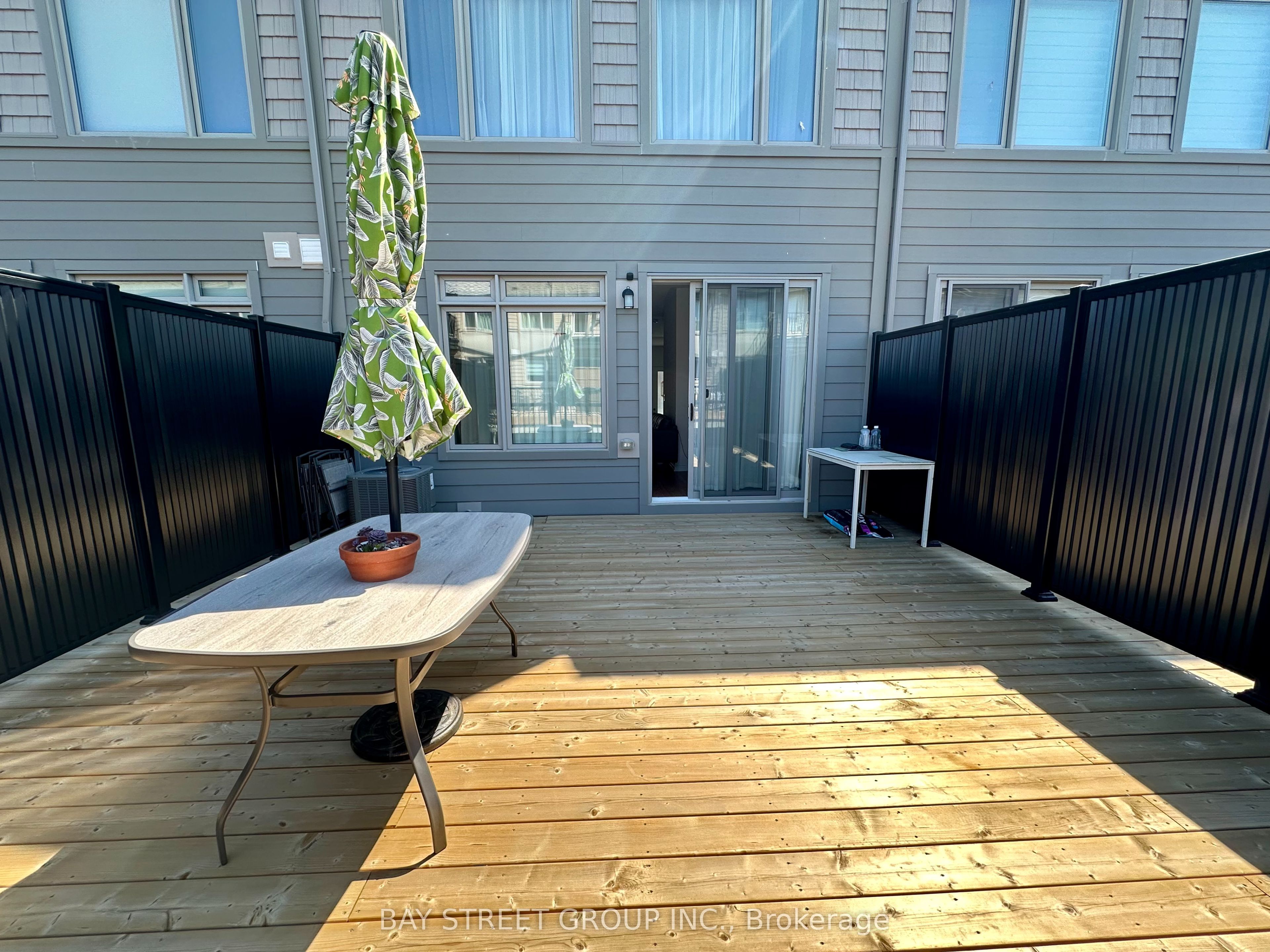 11770 10th Line Property Photo 11