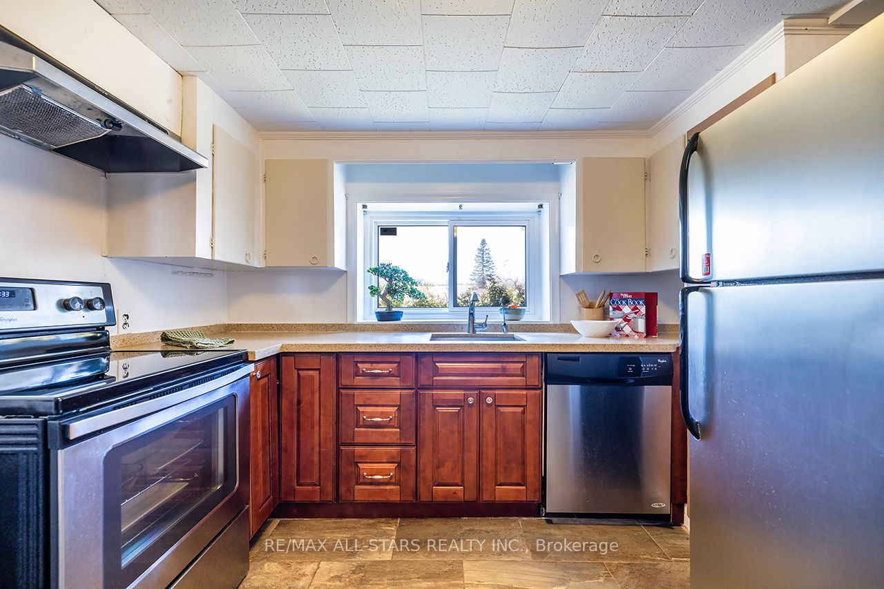 16865 Ridge Road Property Photo 16