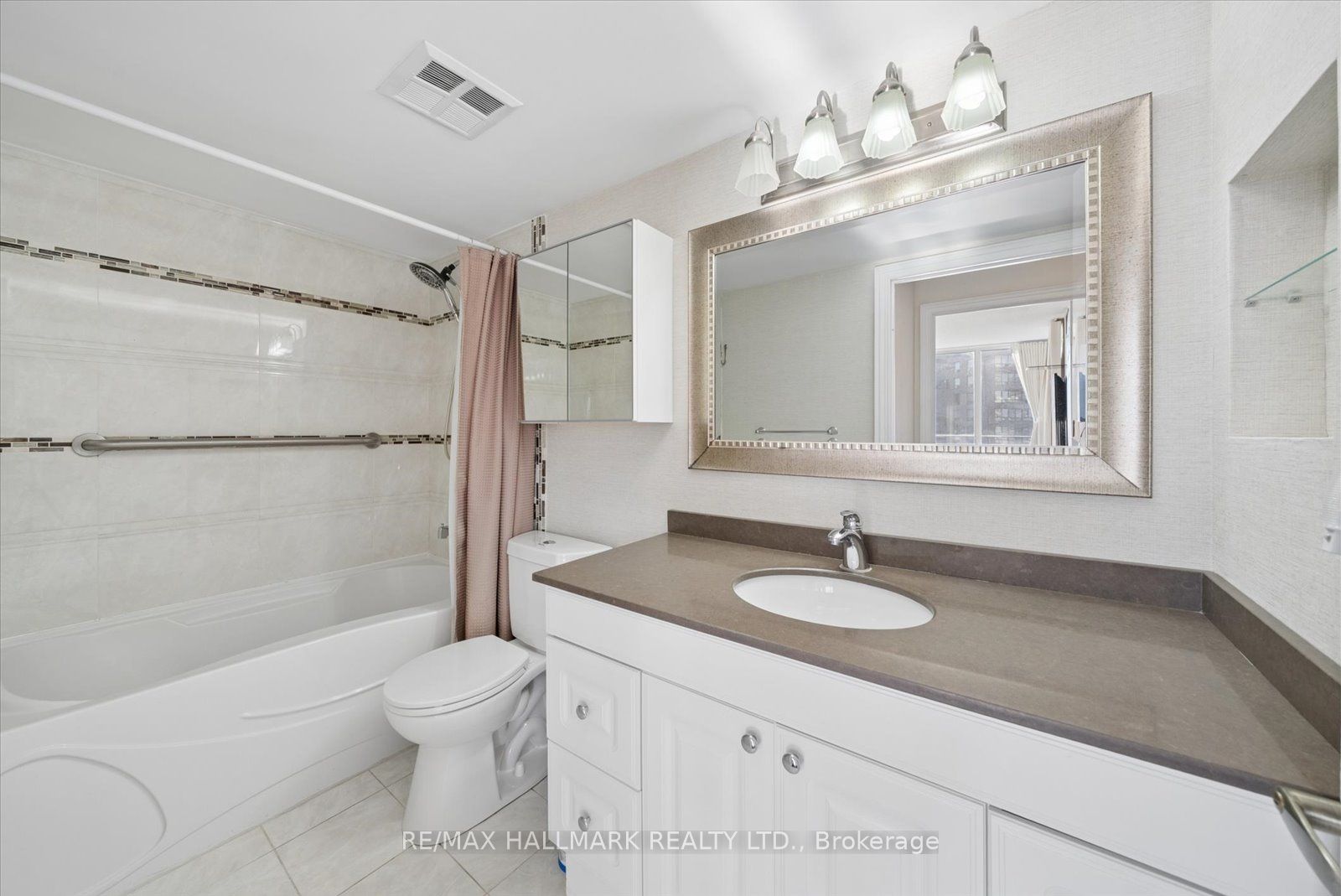 81 Townsgate Drive 512 Property Photo 21