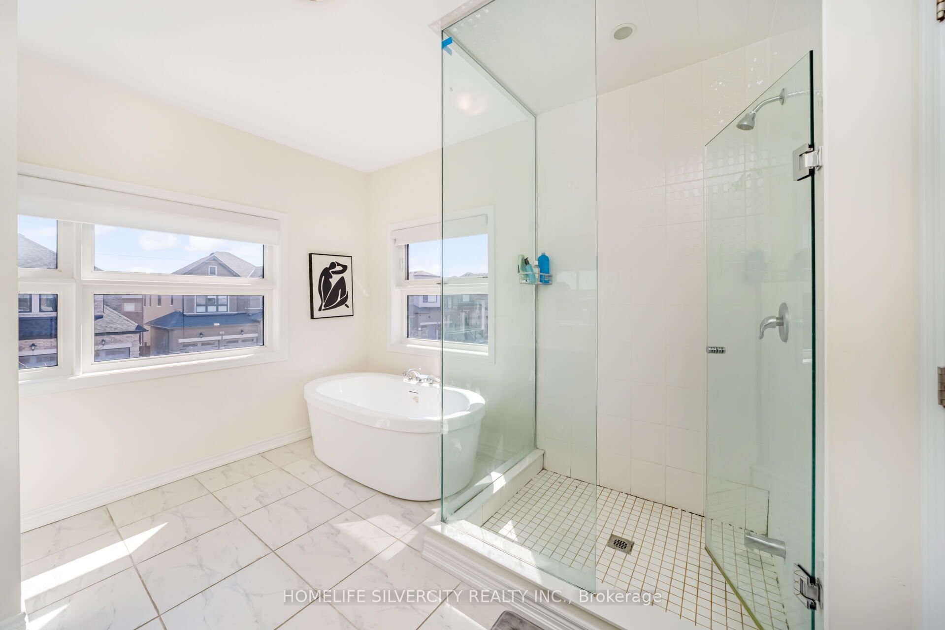 31 Canard Drive Property Photo 20