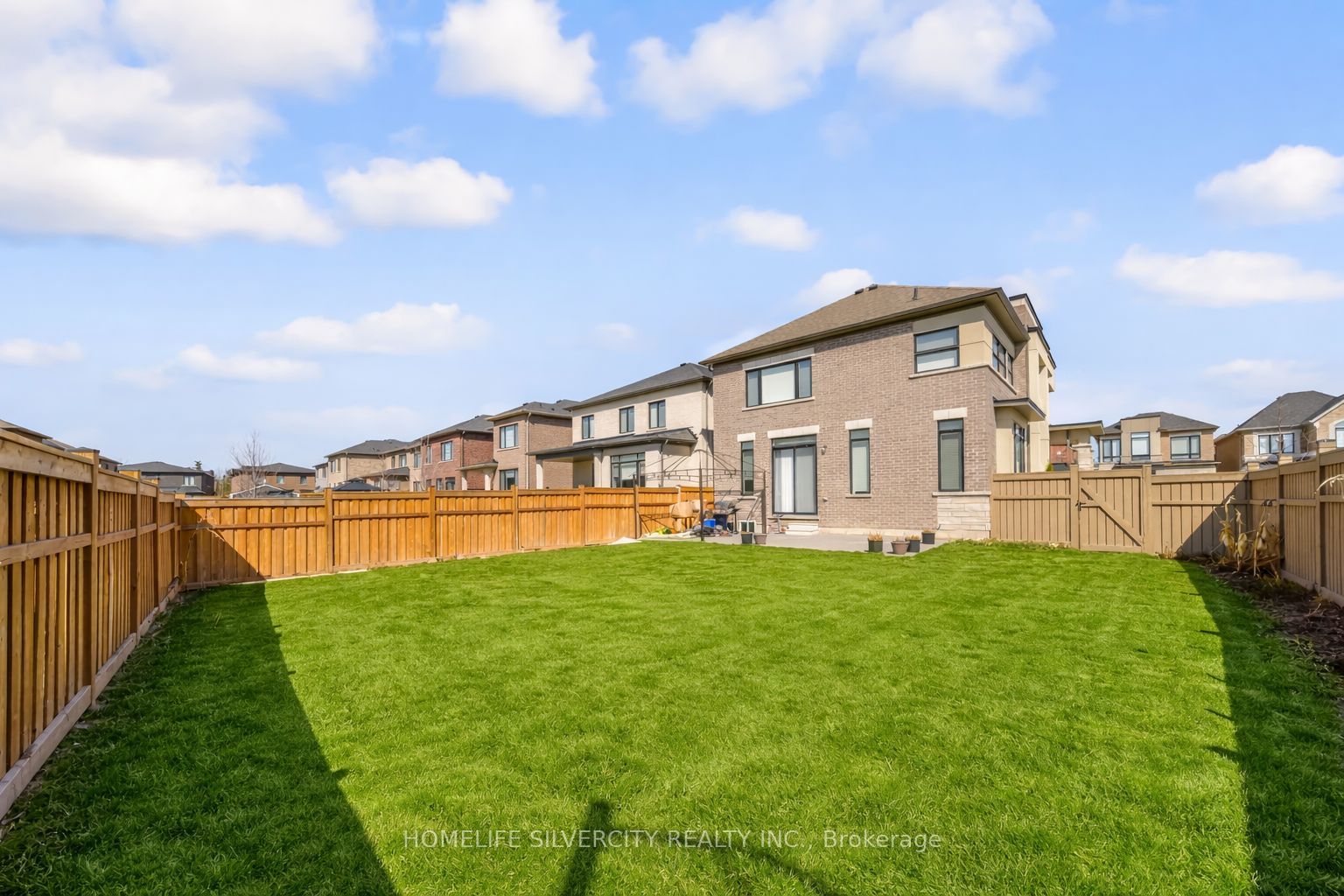 31 Canard Drive Property Photo 30