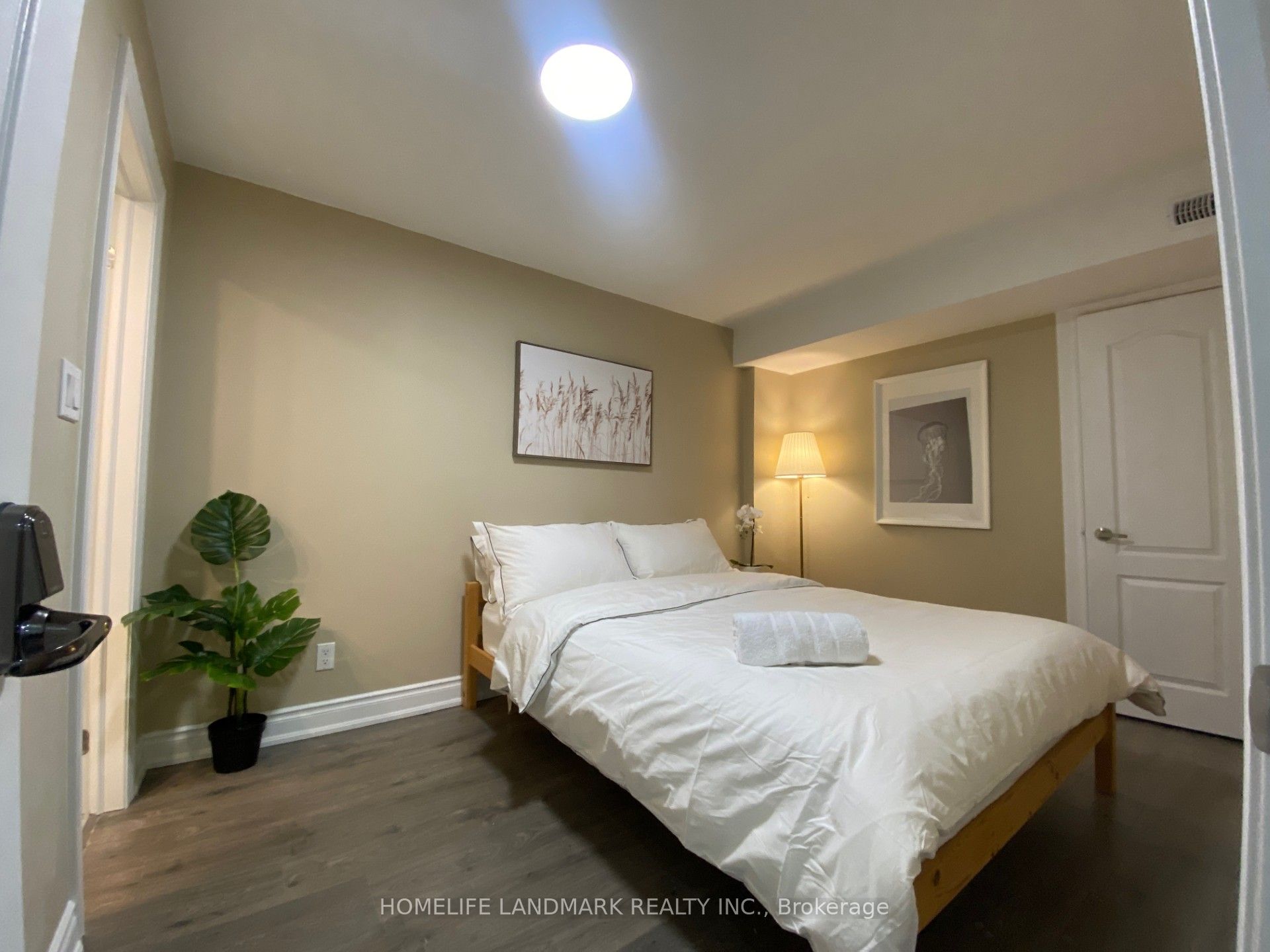 489 Caboto Trail Property Photo 5