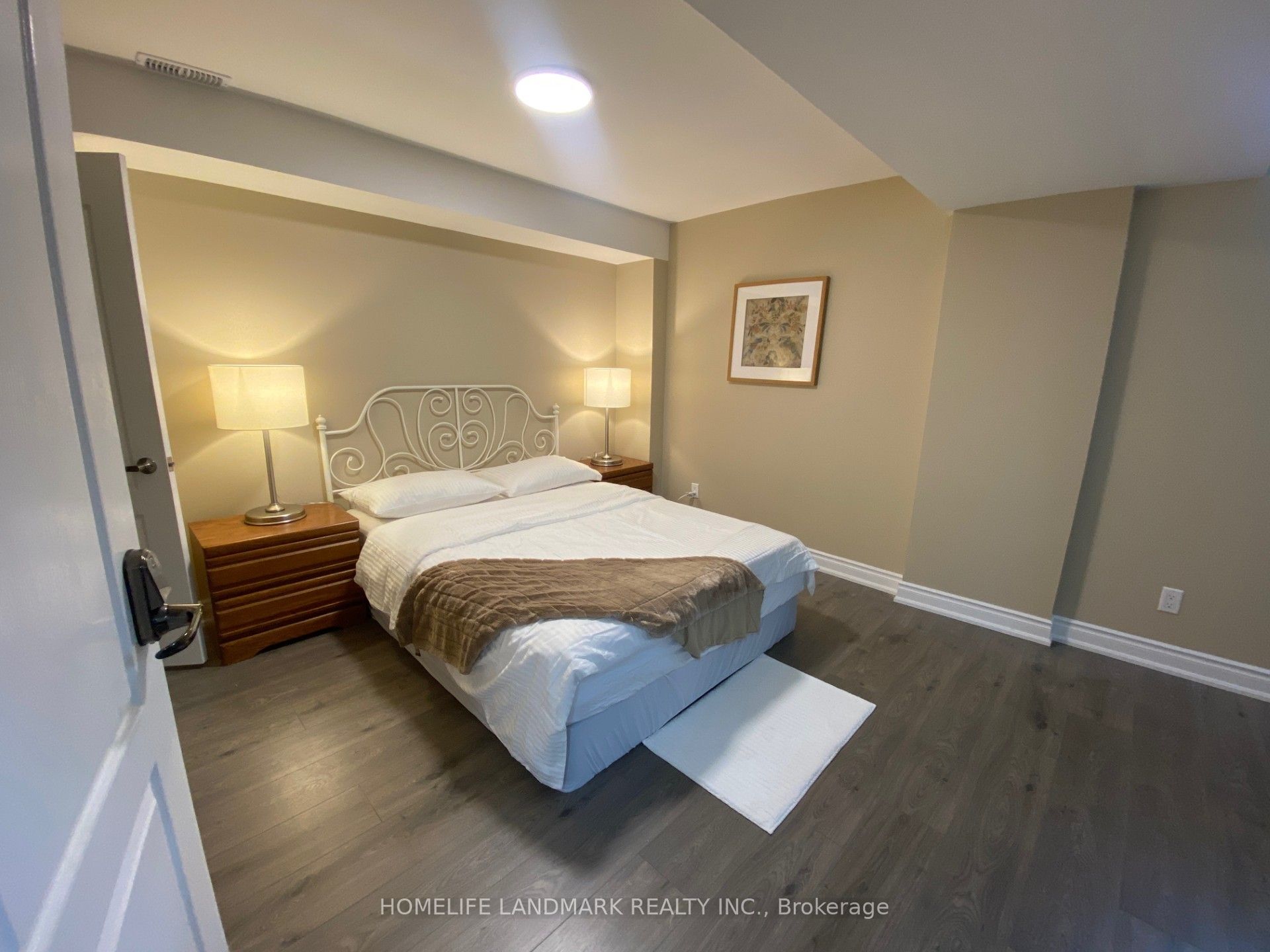 489 Caboto Trail Property Photo 6