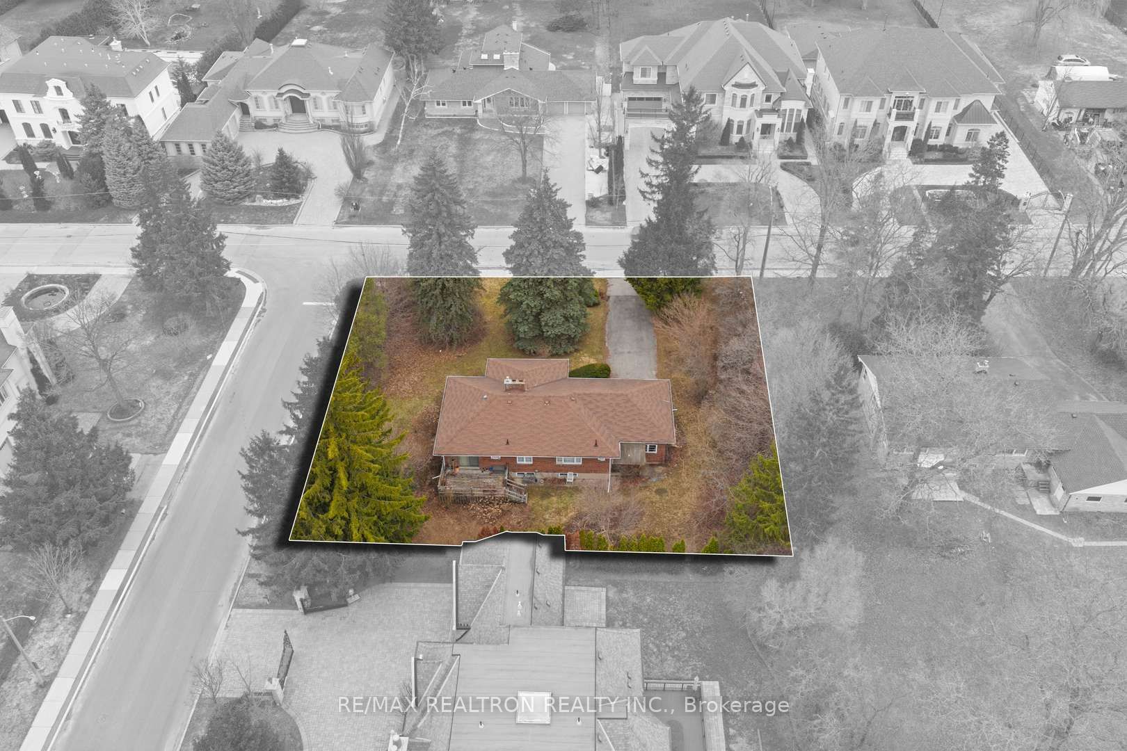 17 Denham Drive Property Photo 4