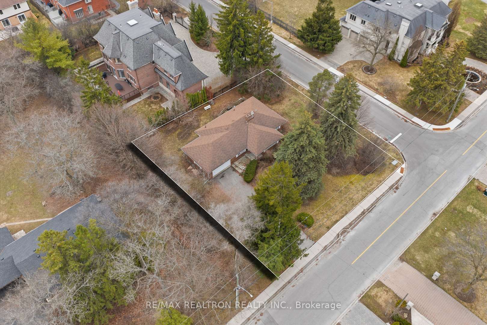 17 Denham Drive Property Photo 13