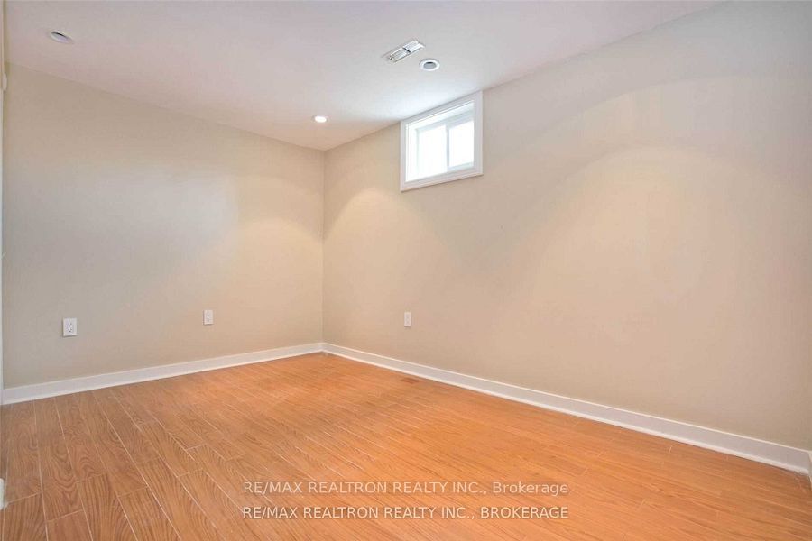2 Callahan Road Lower Property Photo 10