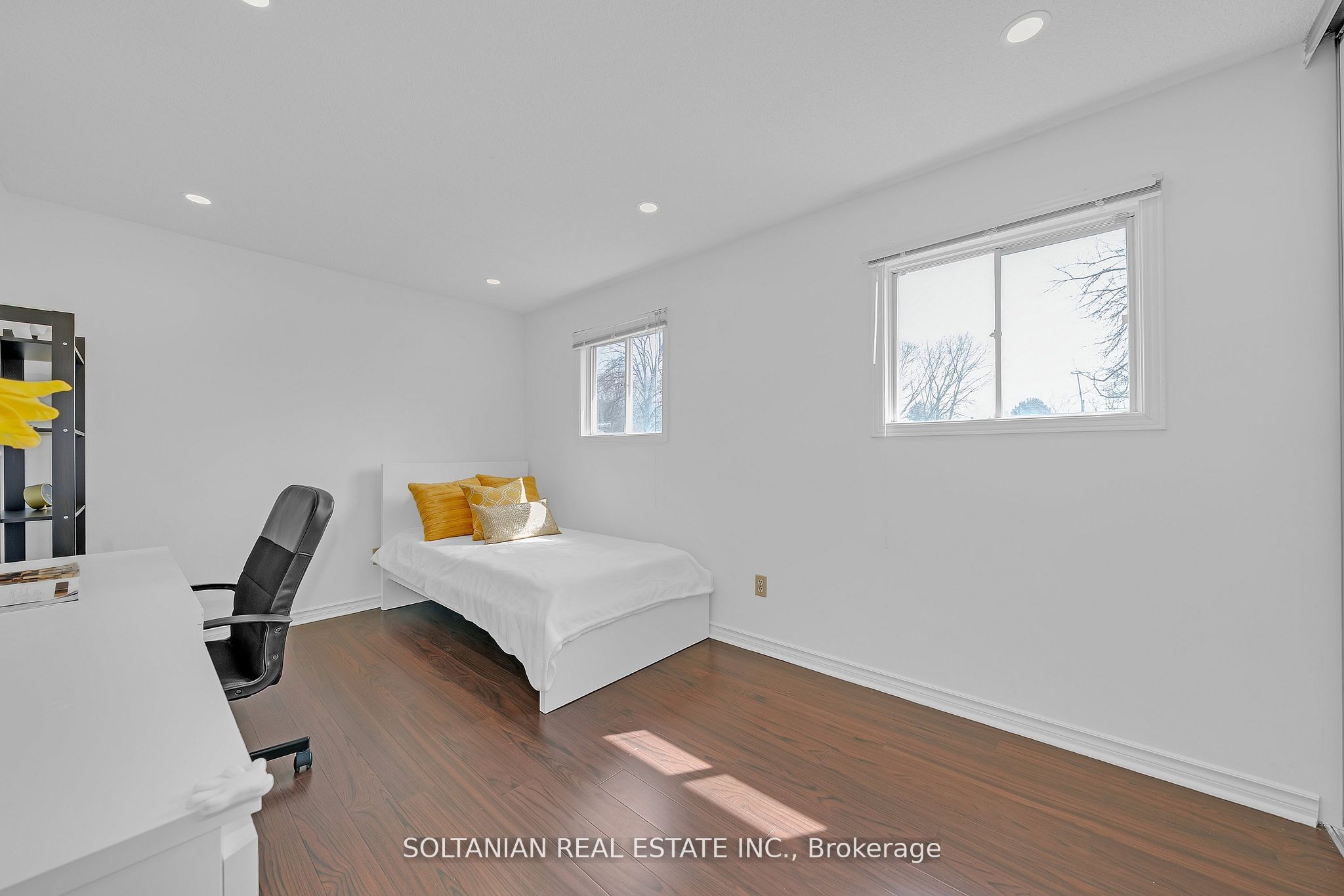 54 Braeburn Drive Property Photo 24