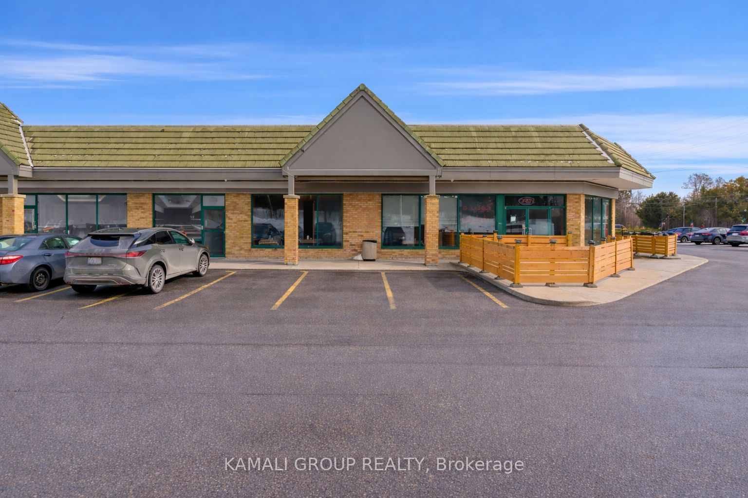 10815 Bathurst Street N 20