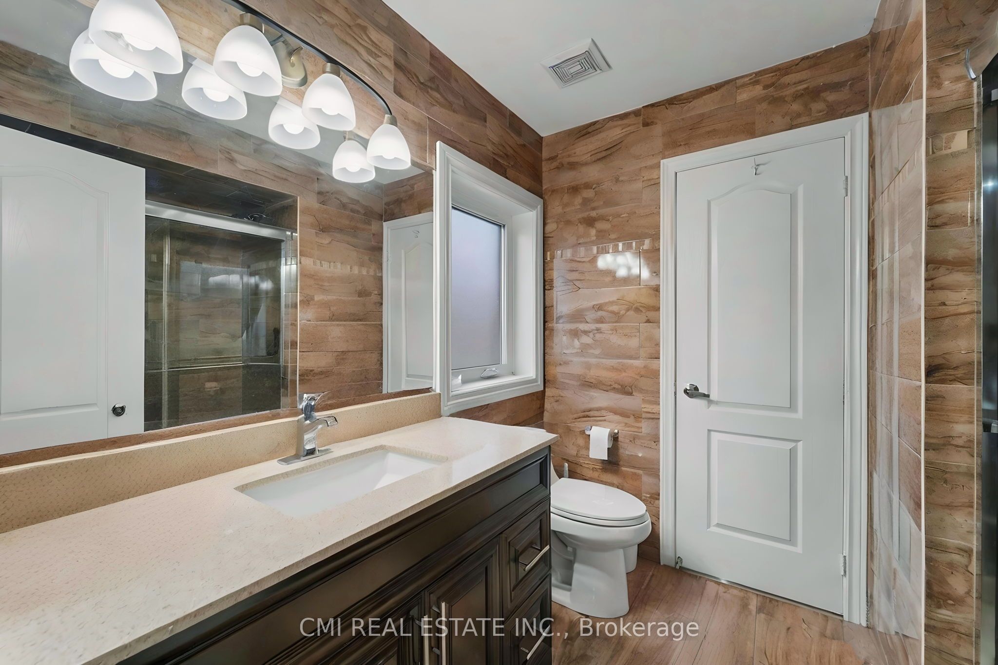 717 Vaughan Mills Road Property Photo 22