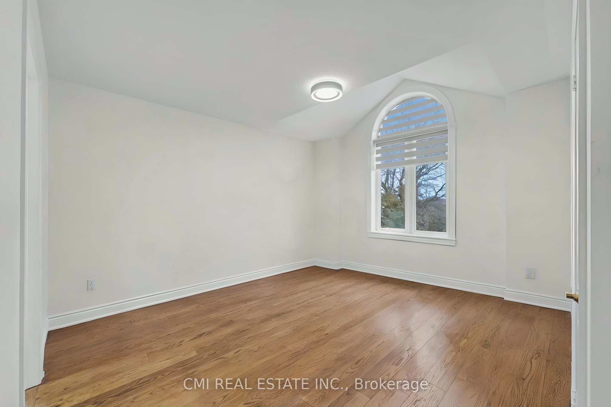 717 Vaughan Mills Road Property Photo 28